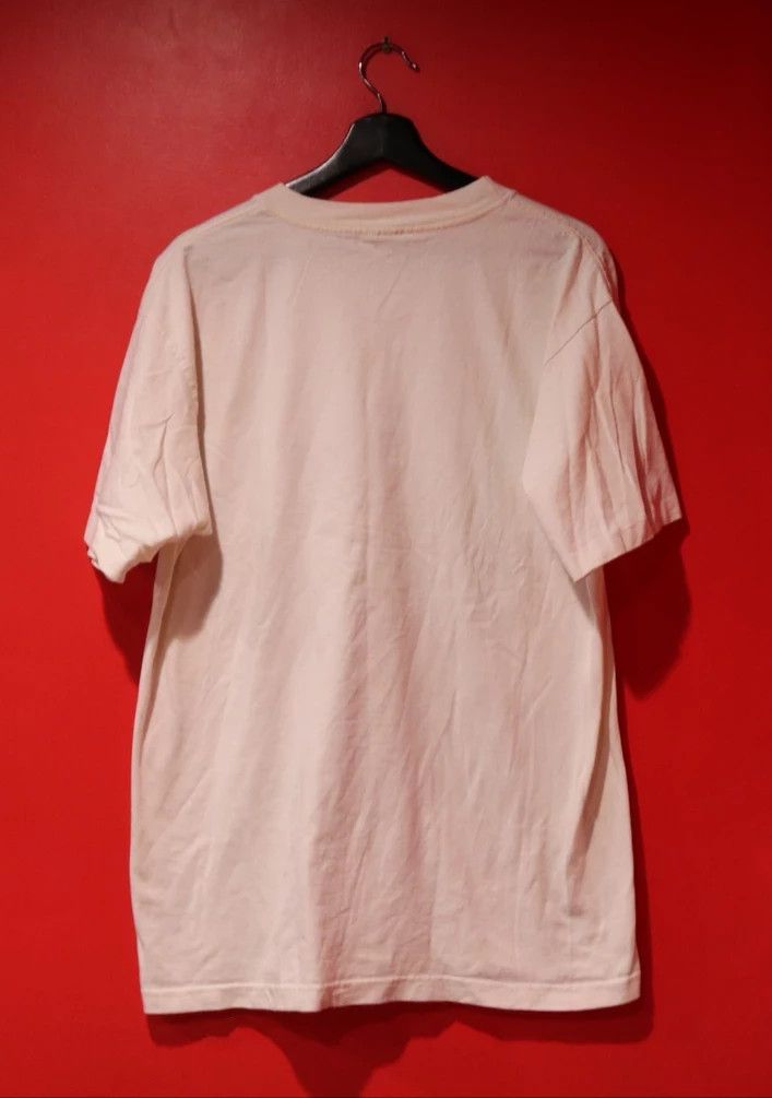 Vintage Vintage 1990s Winnie The Pooh Classic Pooh Disney Shirt Size US L / EU 52-54 / 3 - 5 Thumbnail