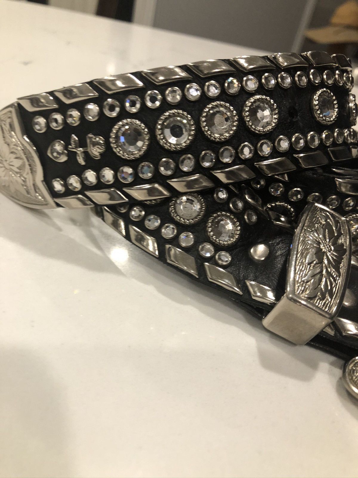 B.B. Simon Kippy’s Designer leather belt w/ Swarovski crystals Size 32 - 3 Thumbnail
