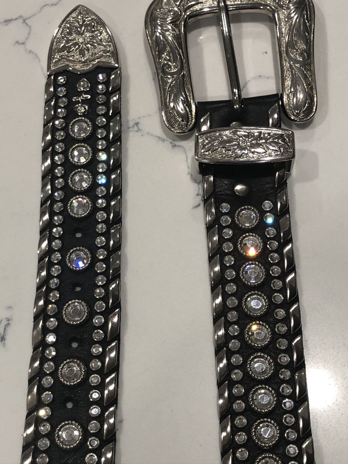 B.B. Simon Kippy’s Designer leather belt w/ Swarovski crystals Size 32 - 1 Thumbnail