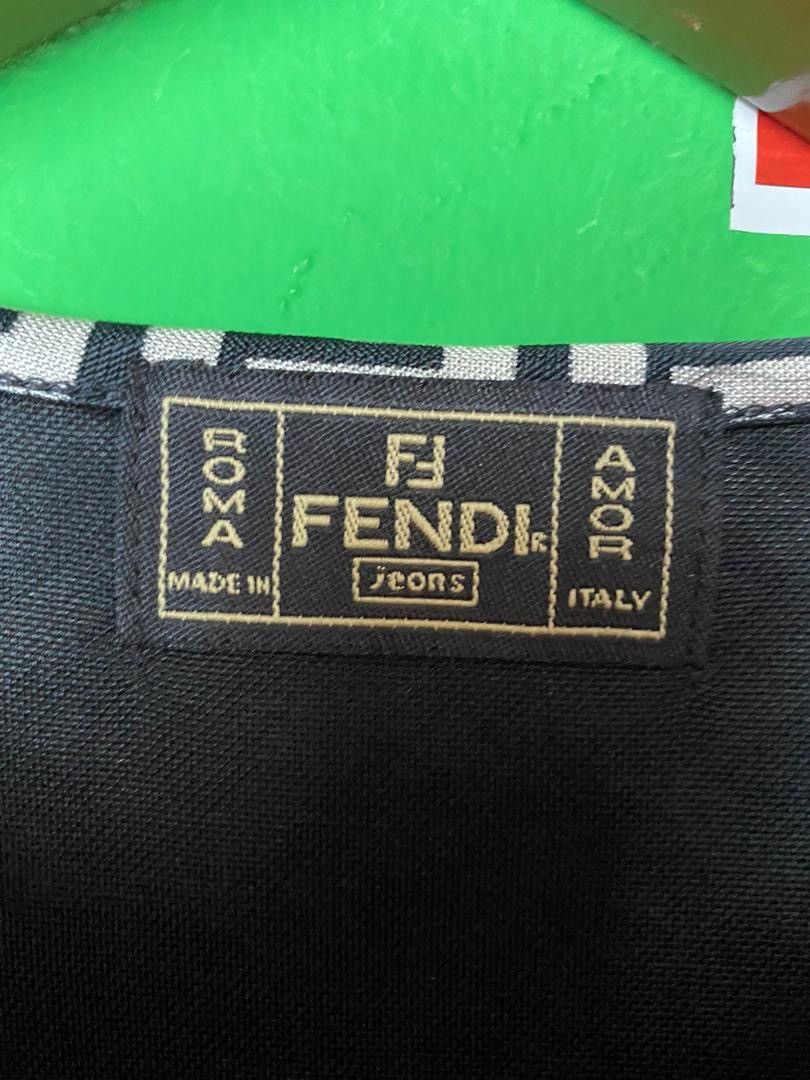 Aunthentic Fendi Roma