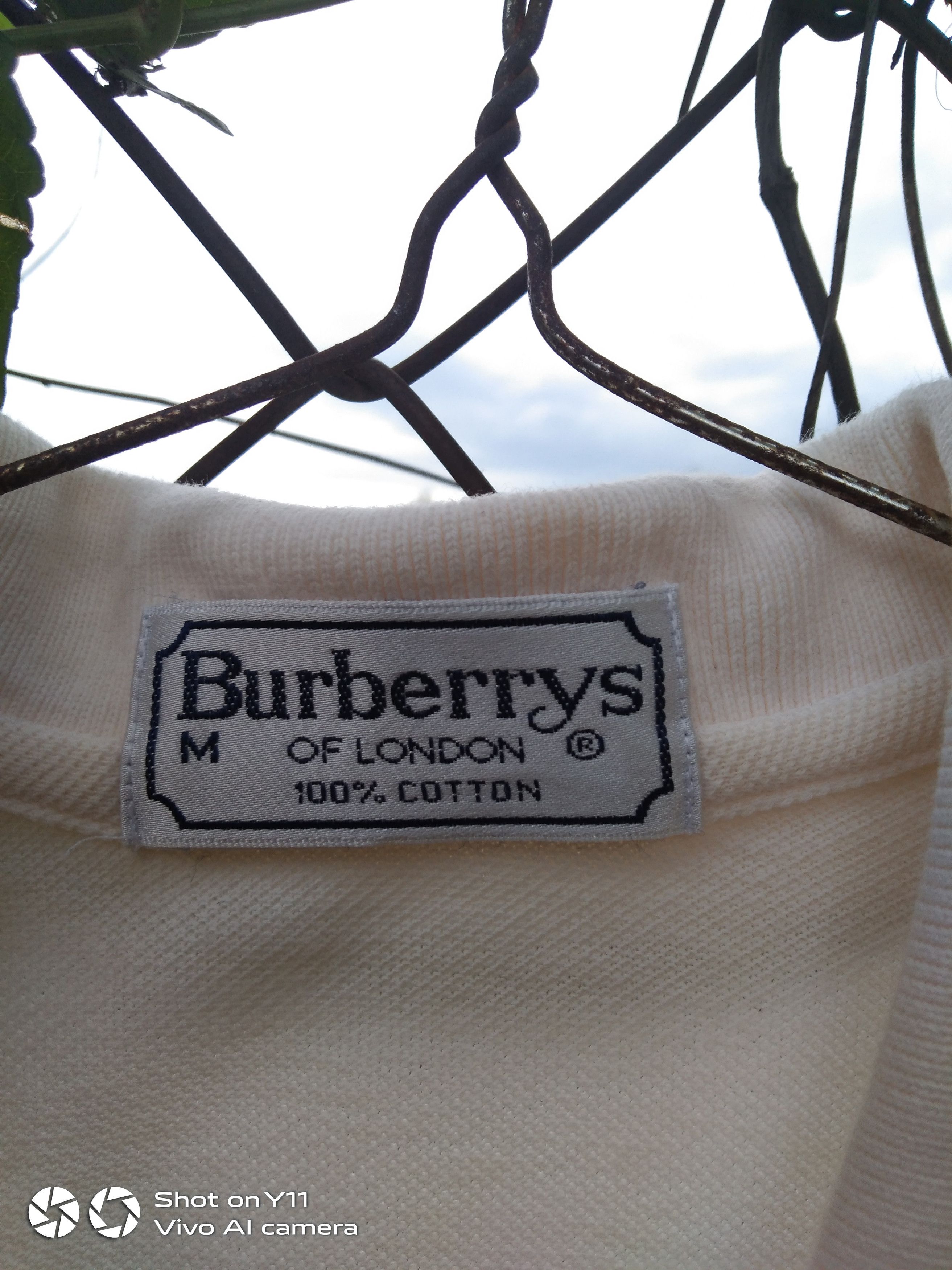 Burberry × Vintage Polo tshirt burberry of london Size US M / EU 48-50 / 2 - 10 Thumbnail