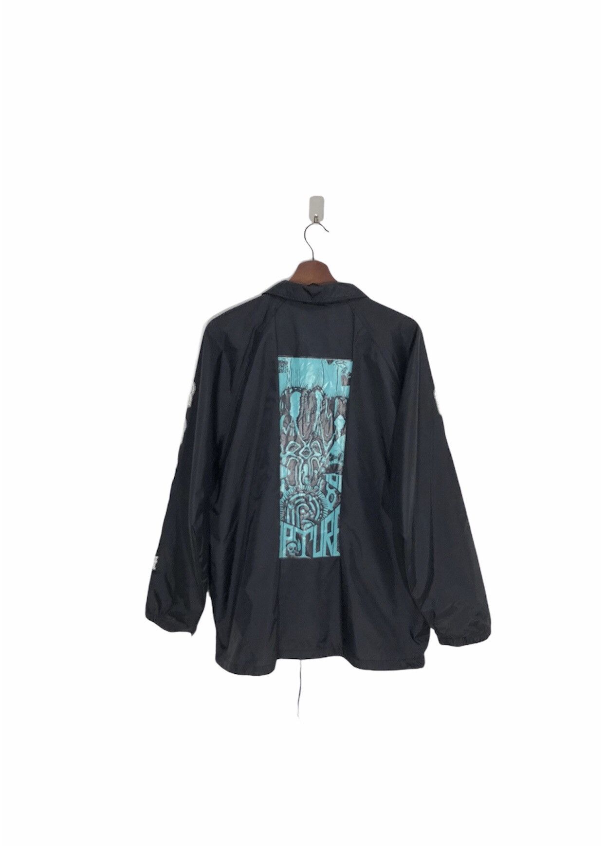 Rapture Big Logo Windbreaker J8