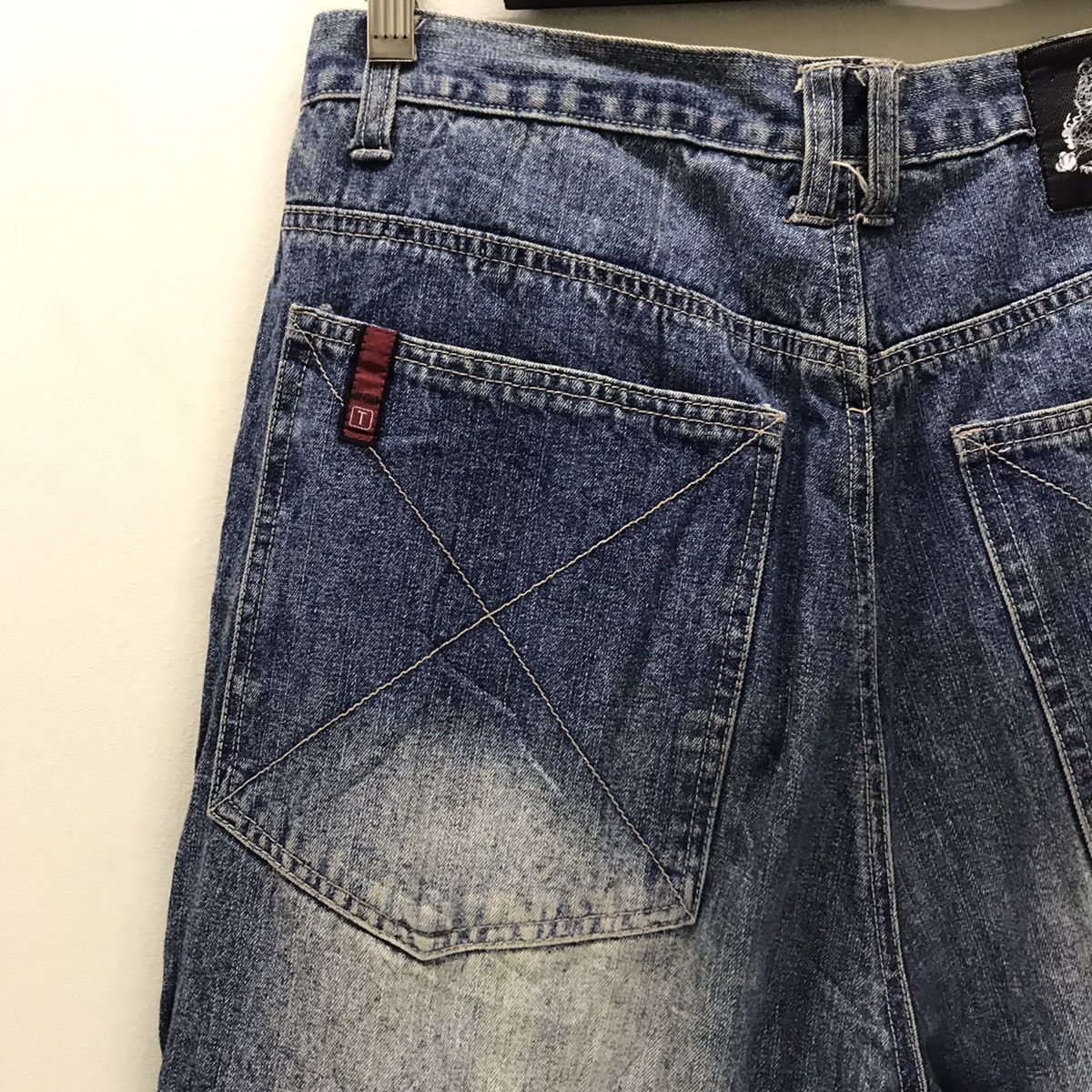 Vintage Vintage Top Town Tribal Dragon Denim Baggy Jeans Size US 32 / EU 48 - 14 Thumbnail
