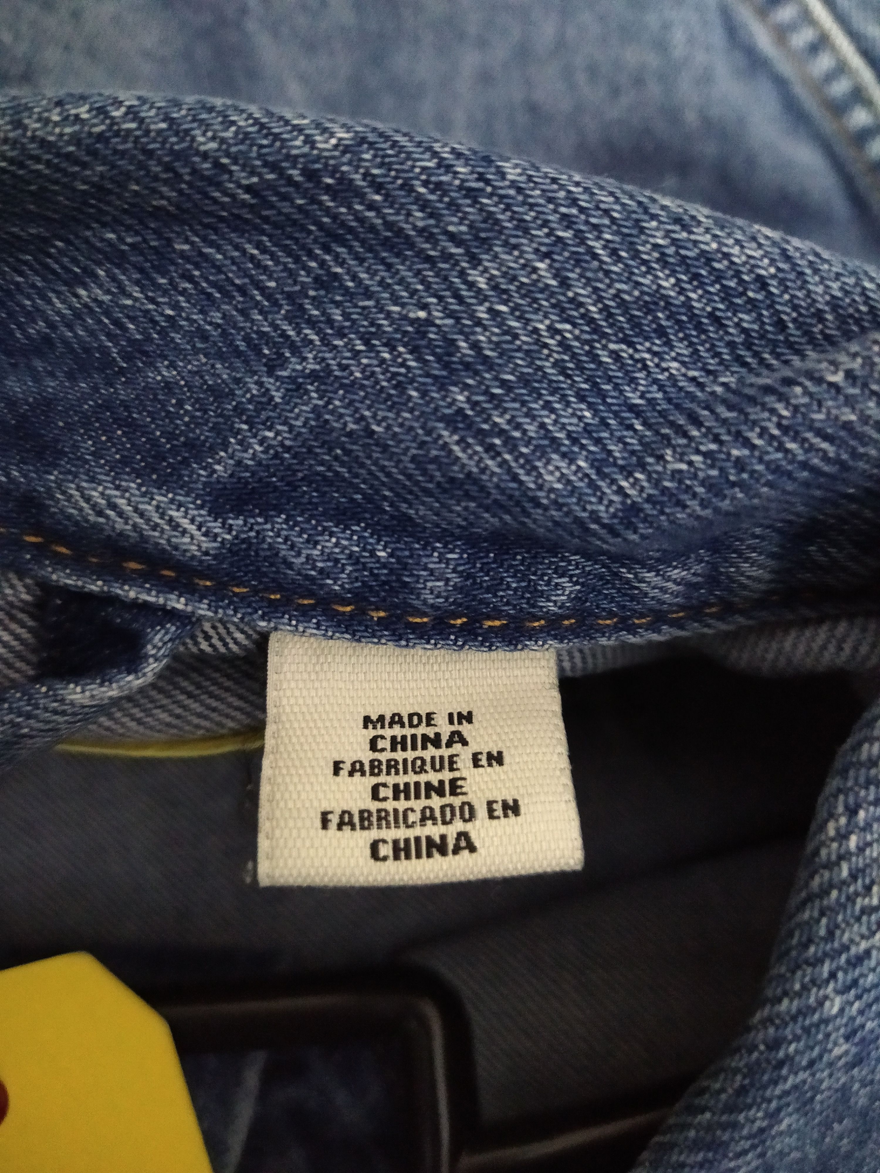 Levi's LEVIS x PEANUTS BIG LOGI TRUCKER DENIM JACKET (Z2) Size US XL / EU 56 / 4 - 11 Thumbnail