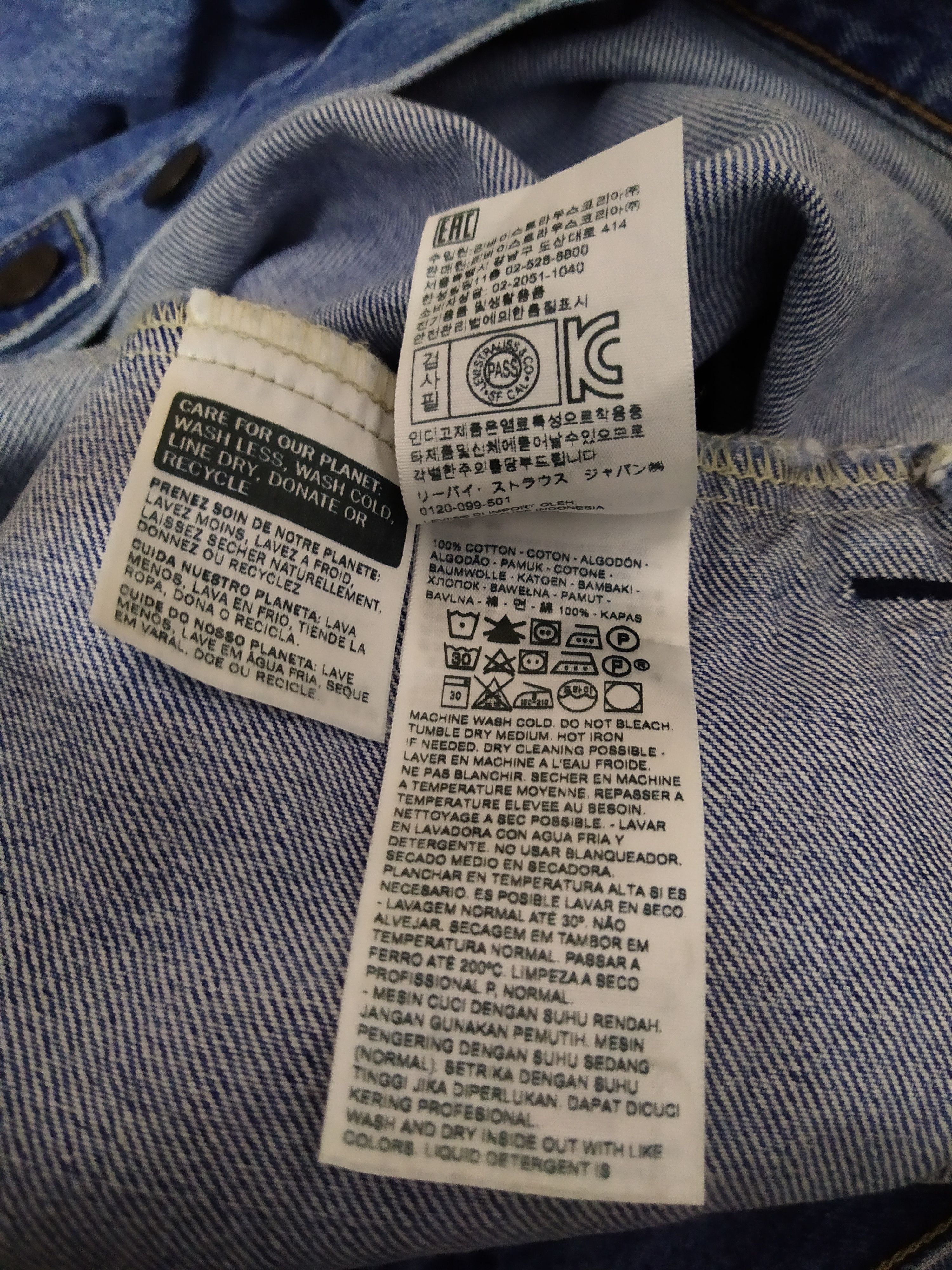 Levi's LEVIS x PEANUTS BIG LOGI TRUCKER DENIM JACKET (Z2) Size US XL / EU 56 / 4 - 15 Thumbnail