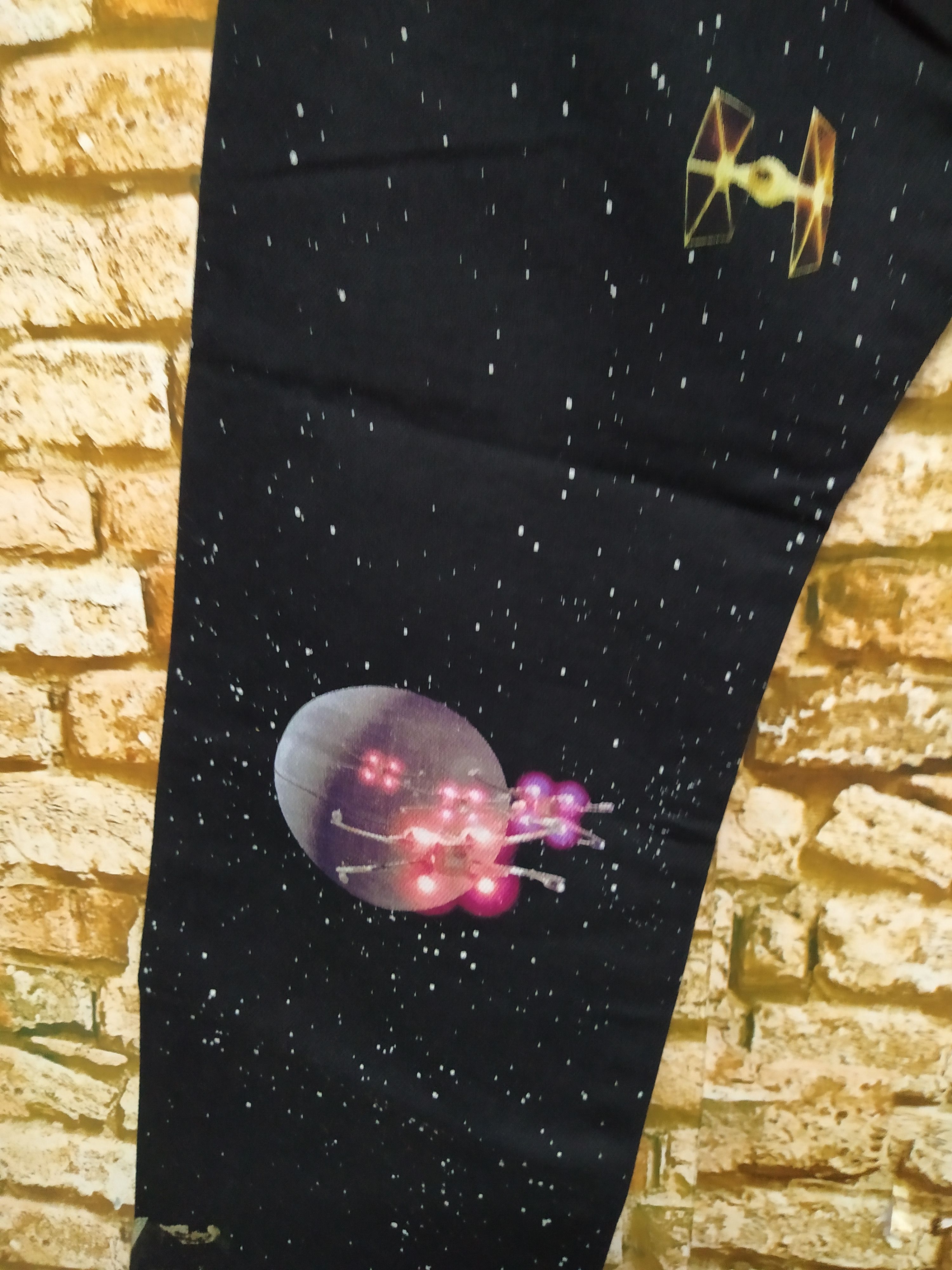 Star Wars LEVIS 501 BIG E STAR WARS ALLOVER PAINT DENIM (Z4) Size US 30 / EU 46 - 2 Thumbnail