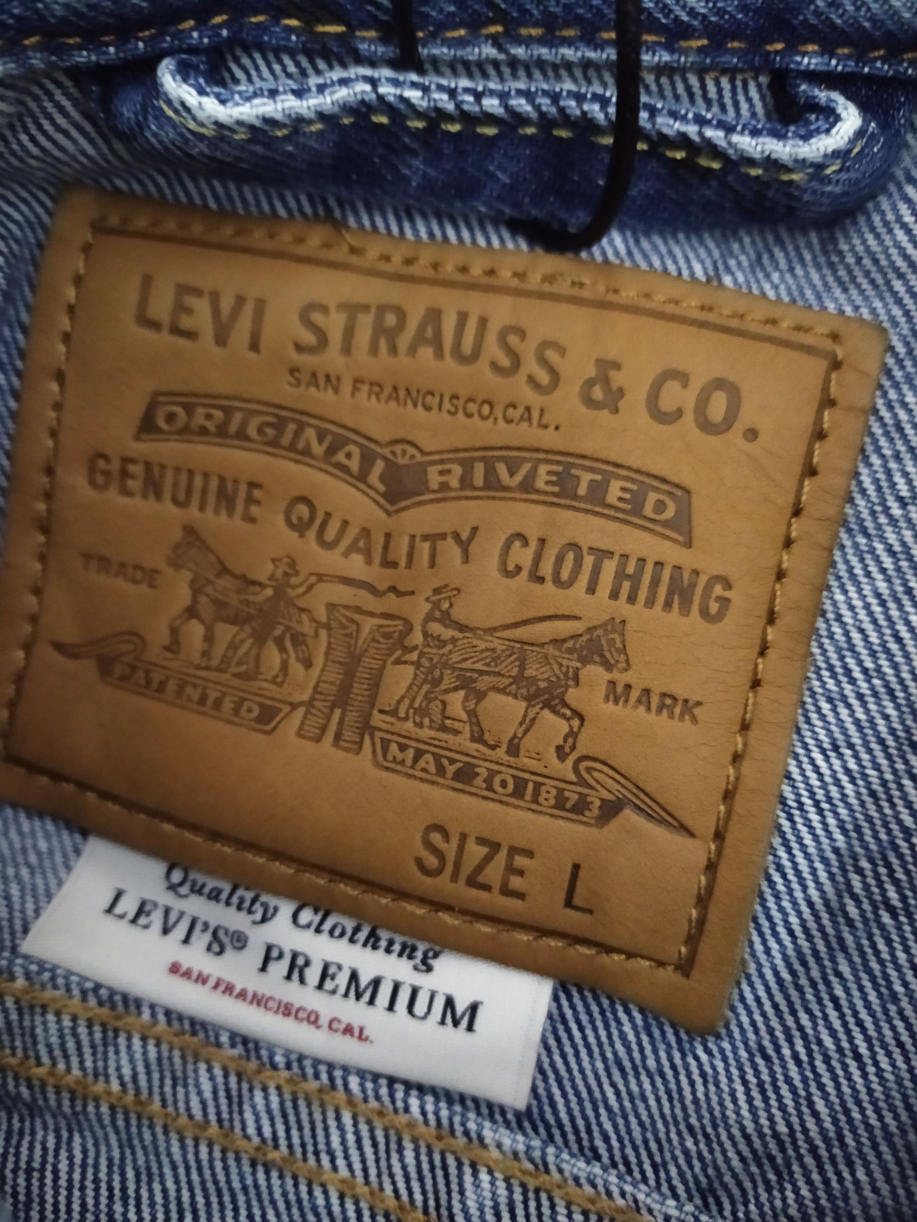 Levi's LEVIS BIG E BATH-TUB ALLOVER PRINT TRUCKER JACKET (Z5) Size US L / EU 52-54 / 3 - 12 Thumbnail