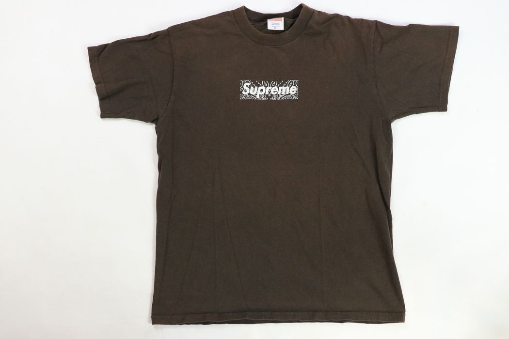 Supreme paisley deals box logo 2001