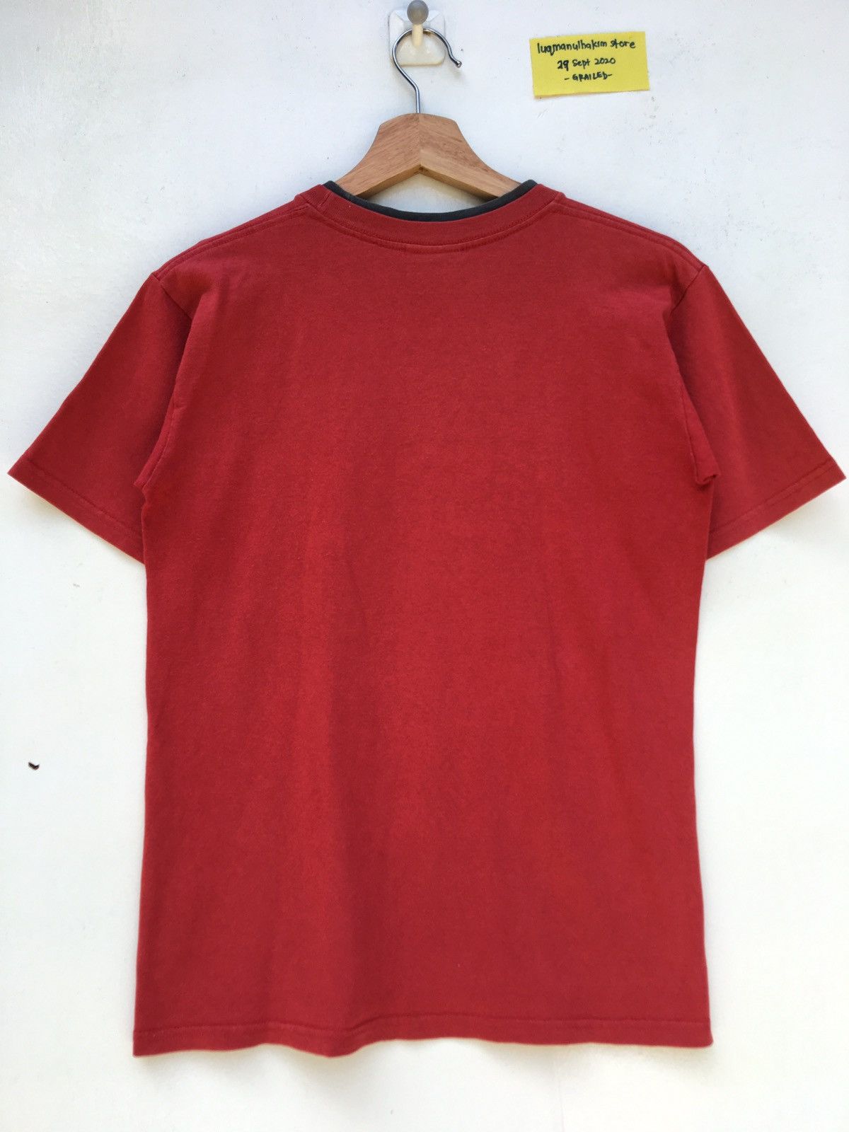 Nike Vintage Nike Big Spellout Swoosh Logo Tshirt Size US S / EU 44-46 / 1 - 9 Thumbnail