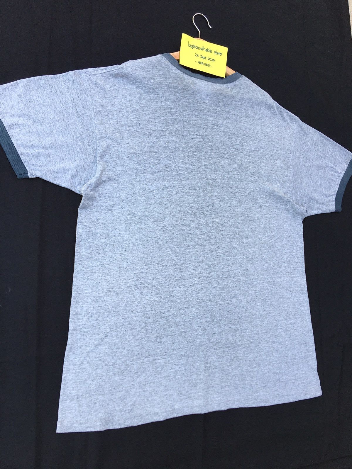 Nike Vintage Nike Swoosh Big Size L Tshirt Size US L / EU 52-54 / 3 - 12 Thumbnail