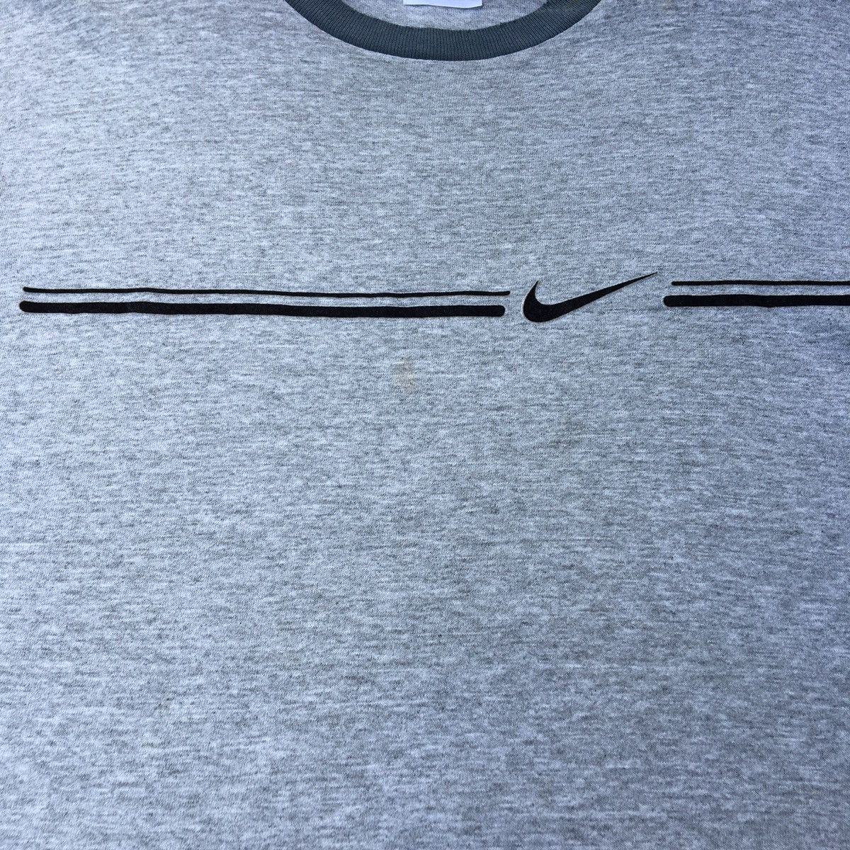 Nike Vintage Nike Swoosh Big Size L Tshirt Size US L / EU 52-54 / 3 - 5 Thumbnail