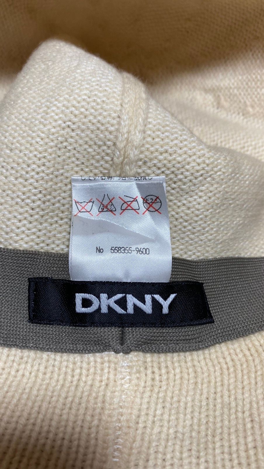 Vintage DKNY Bucket Hat & Beanie (combo) Size ONE SIZE - 6 Thumbnail