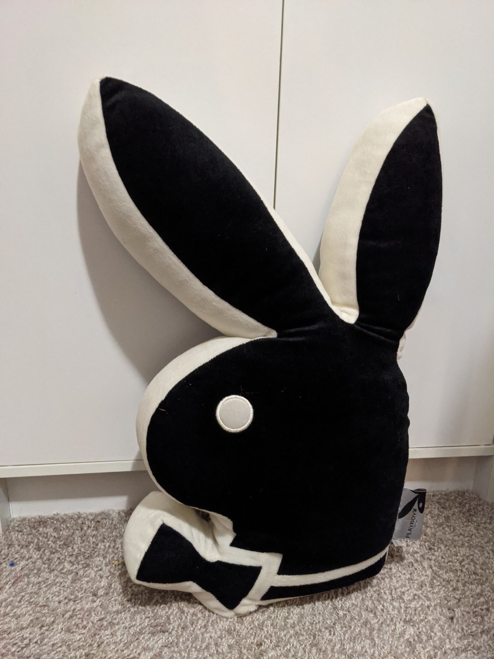 Playboy Vintage playboy bunny throw pillow Size ONE SIZE - 1 Preview