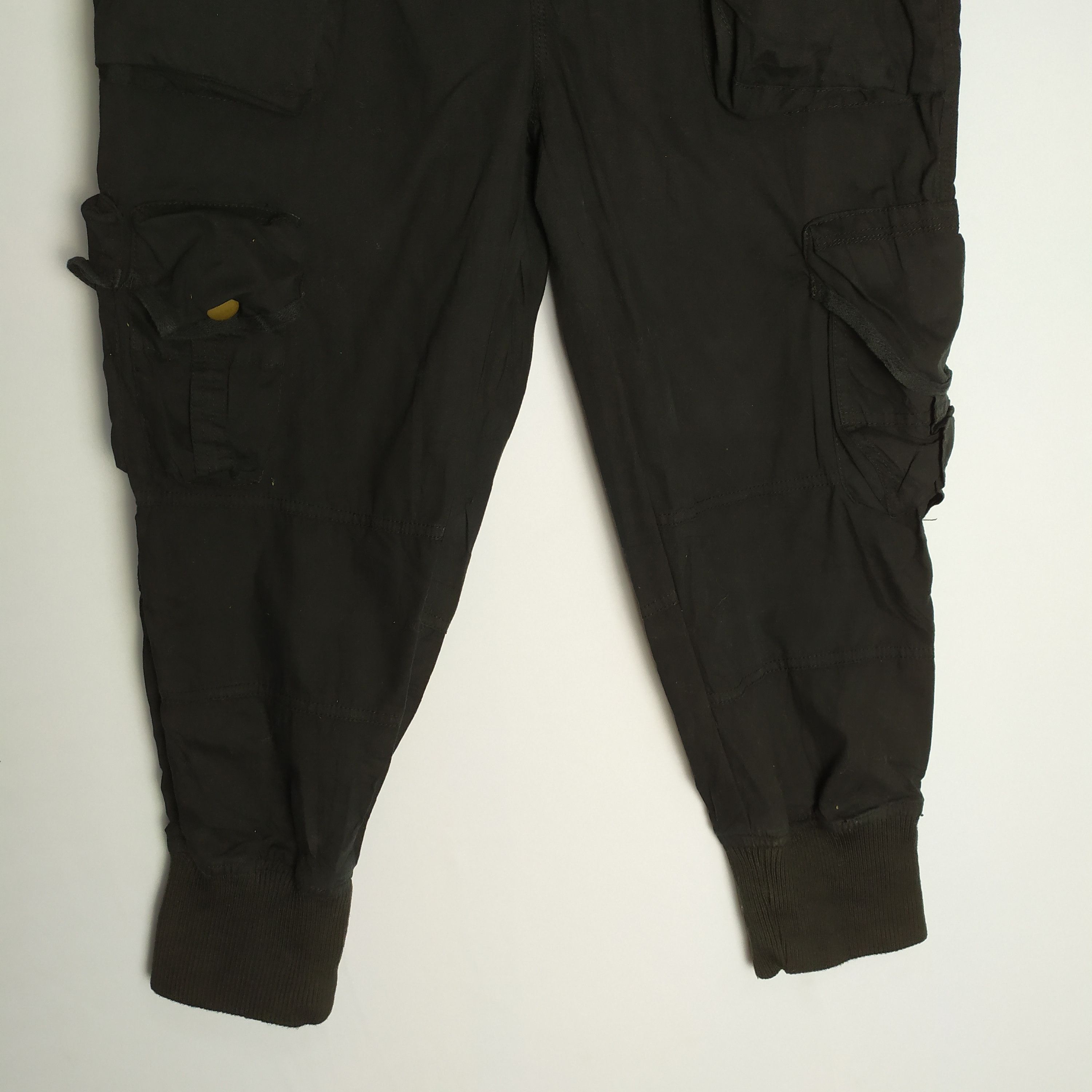 Japanese Brand Japanese brand cropped bondage Cargo Pants Size US 30 / EU 46 - 4 Thumbnail