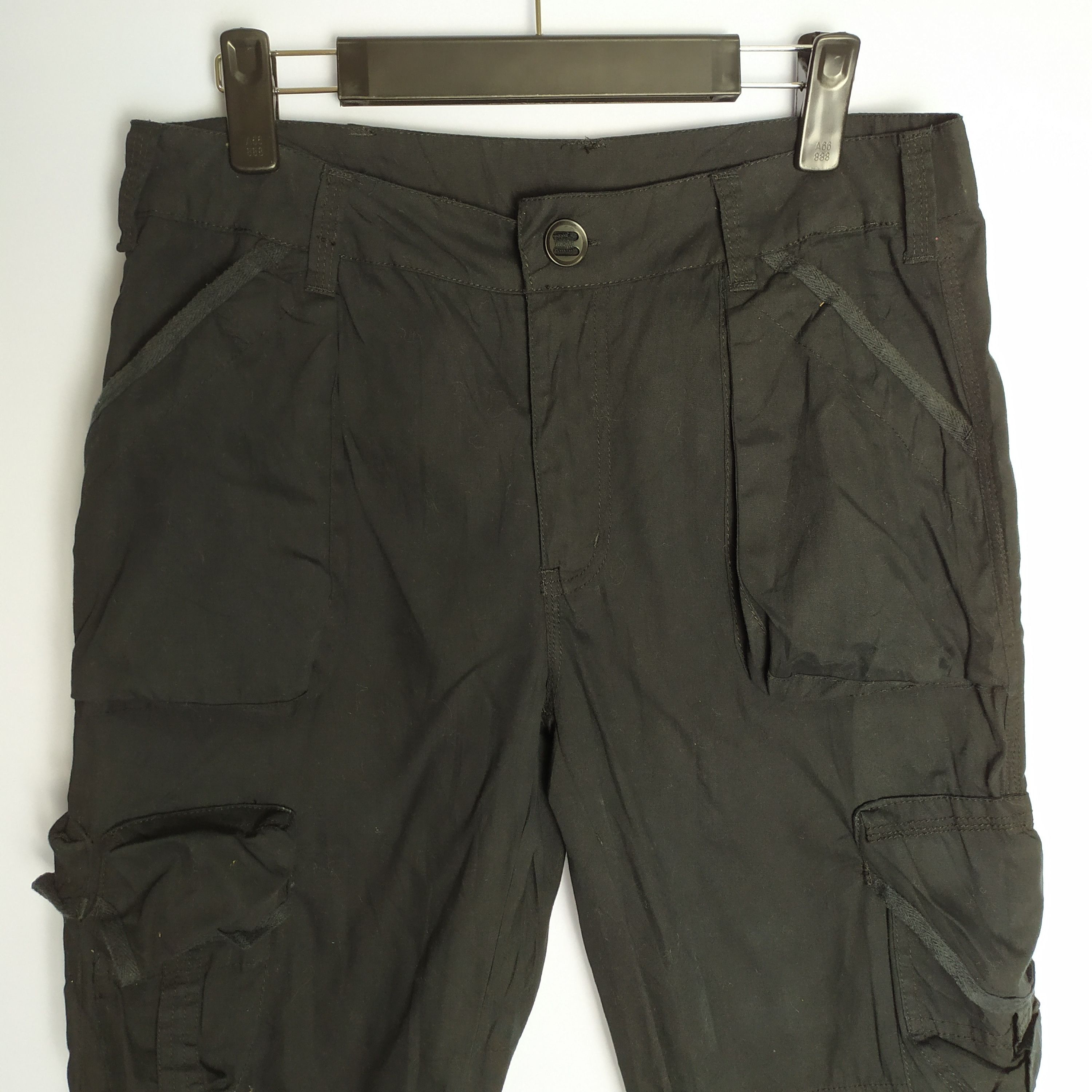Japanese Brand Japanese brand cropped bondage Cargo Pants Size US 30 / EU 46 - 3 Thumbnail