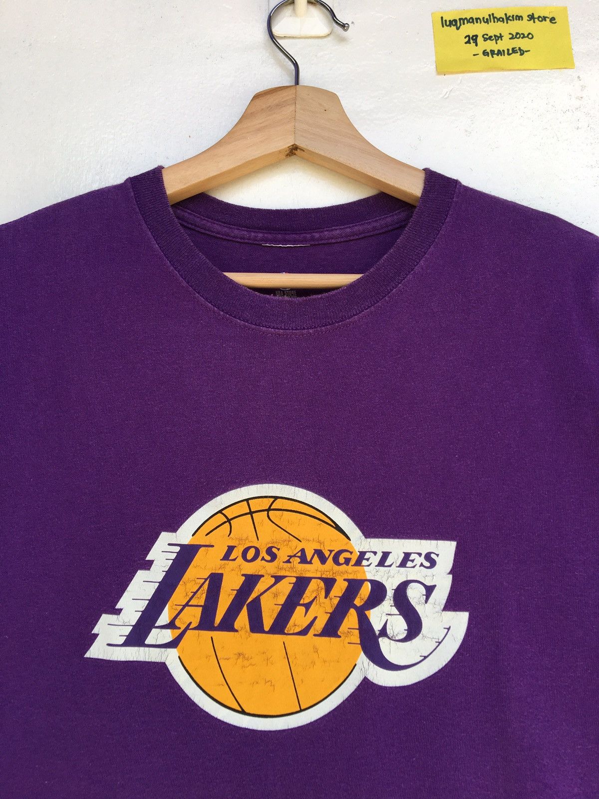 NBA Vintage Los Angeles Lakers T shirt Size US M / EU 48-50 / 2 - 6 Thumbnail