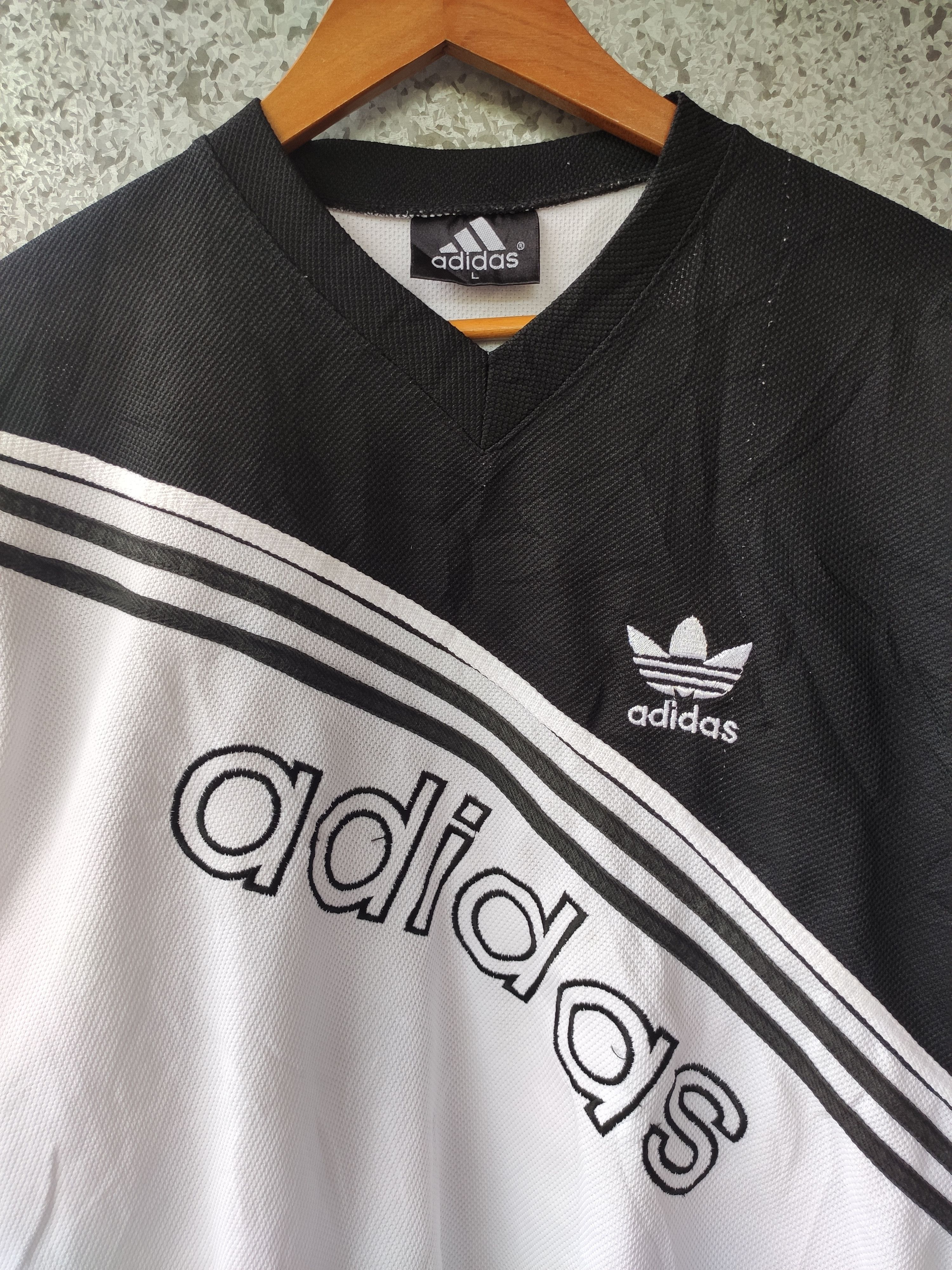 Adidas 🔥 Vintage 90s Adidas Jersey big logo spell out Size US L / EU 52-54 / 3 - 2 Thumbnail