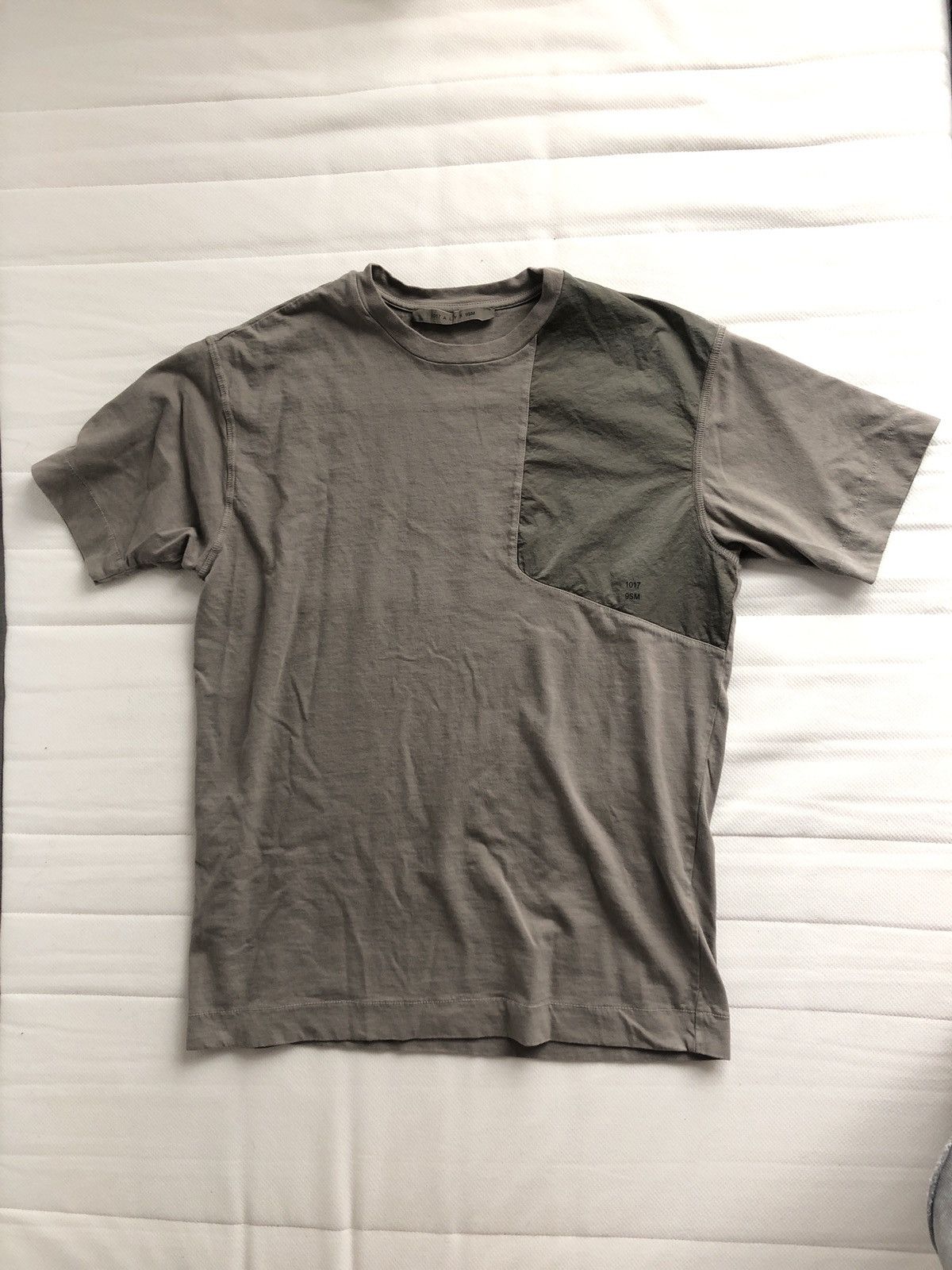 Alyx Bonded Color Block Tee Olive Green Beige Brown 10179SM Size US L / EU 52-54 / 3 - 1 Thumbnail