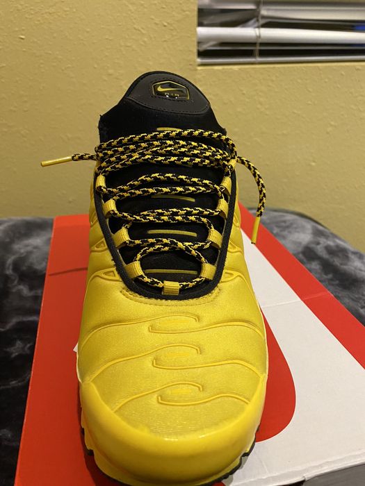 Air max plus outlet tour yellow/white/black frequency pack