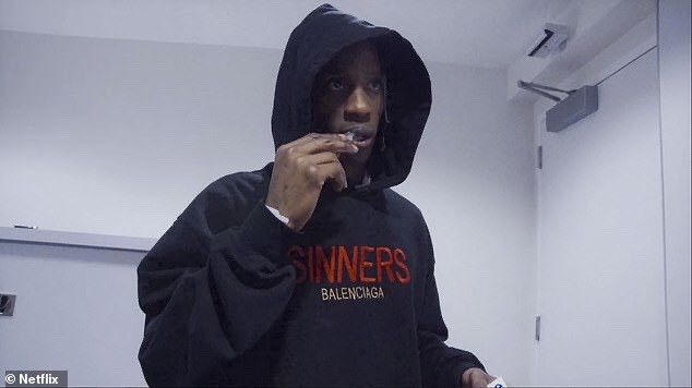 Hoodie sinners balenciaga online