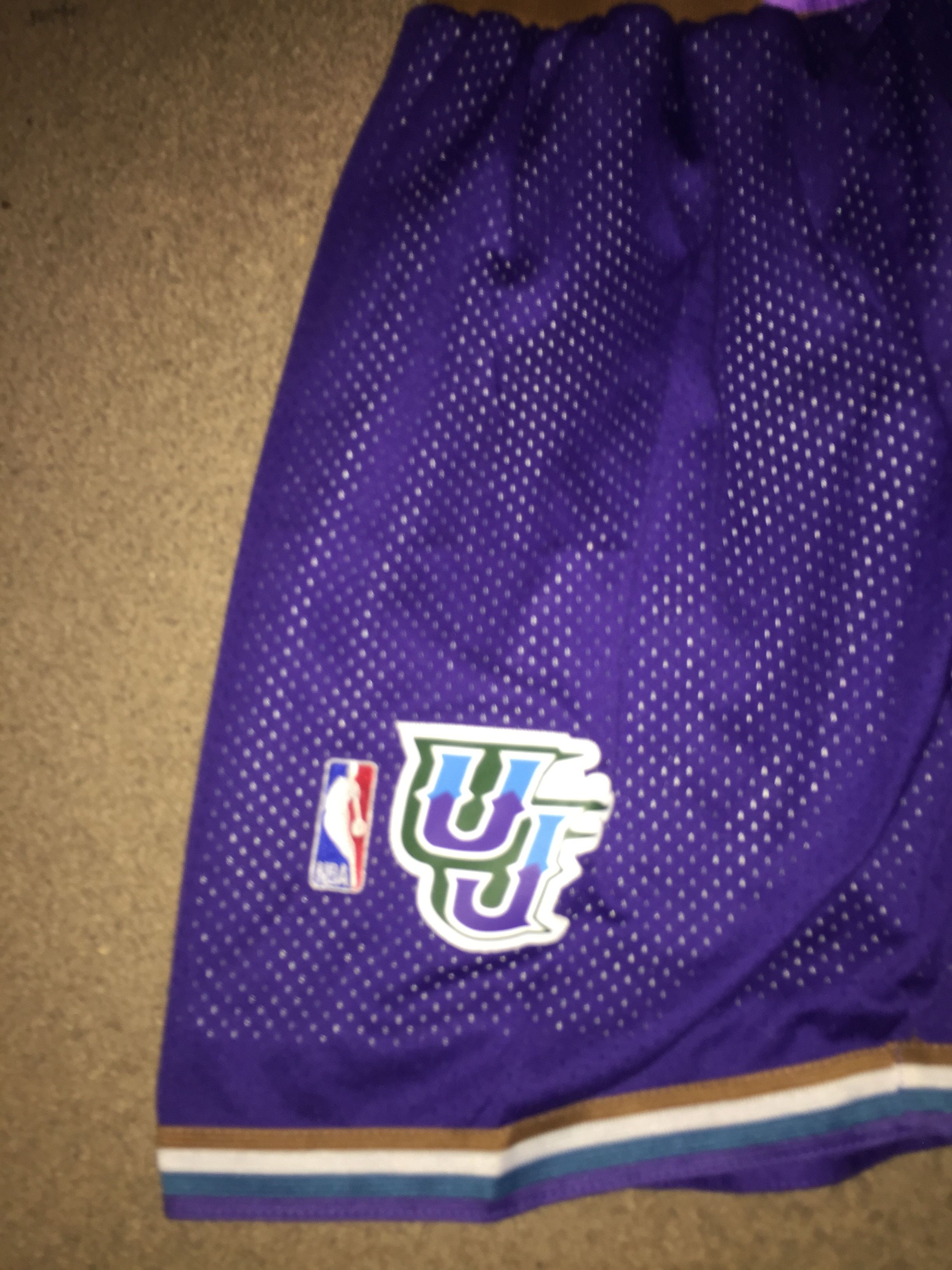 Adidas NBA Utah Jazz Shorts Size US 32 / EU 48 - 2 Preview