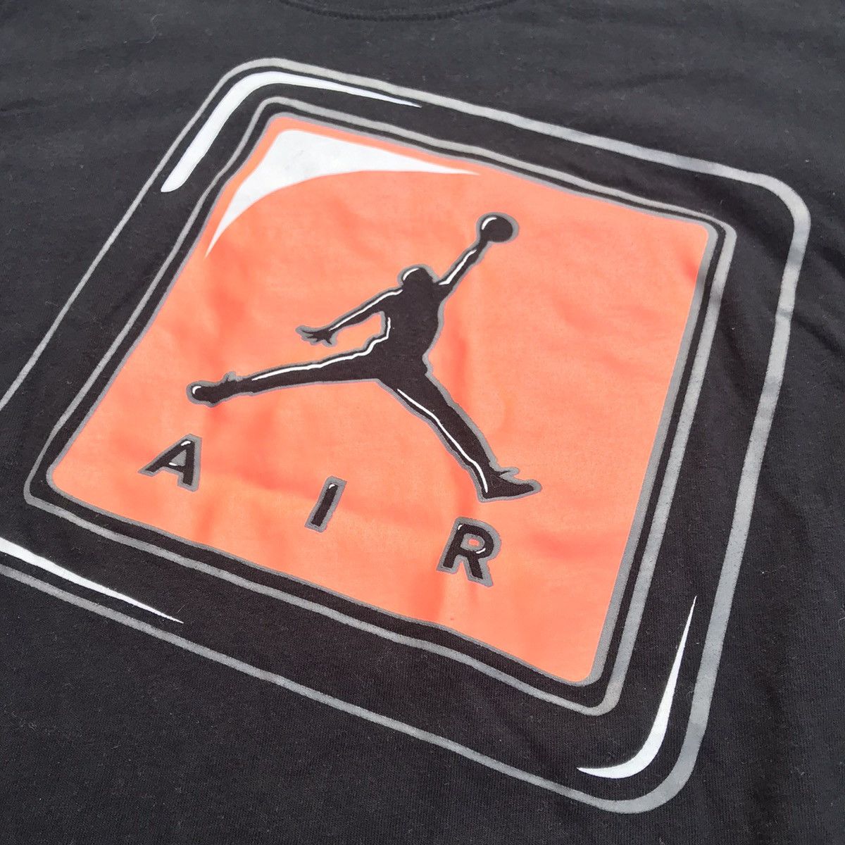 Jordan Brand Rare Vntg Nike Air Jordan Hang Tag Tee Size US M / EU 48-50 / 2 - 3 Thumbnail