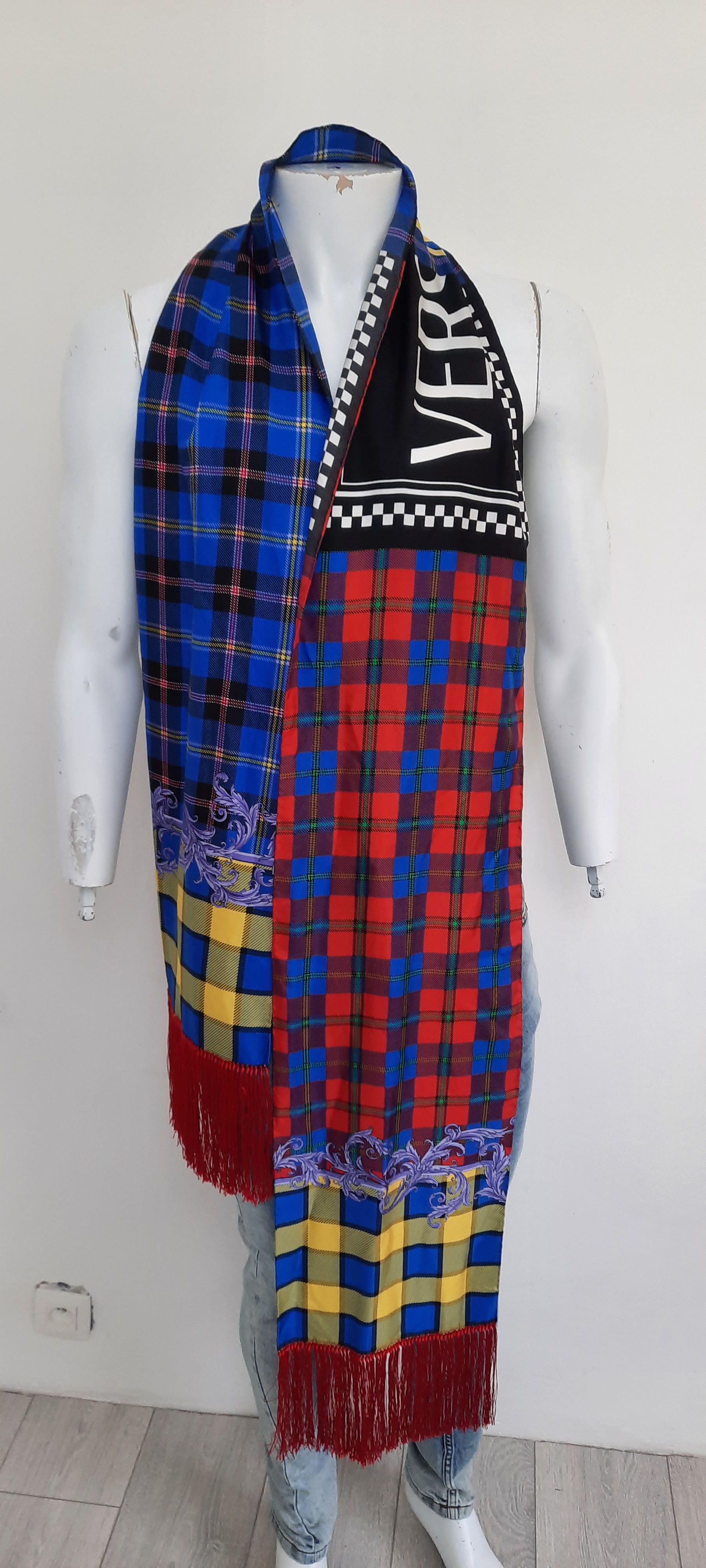 Versace foulard versace rare new Size ONE SIZE - 1 Thumbnail