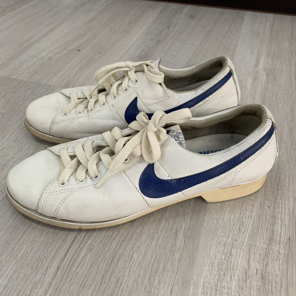 Nike × Vintage 80’s Nike Bowling Shoe Size US 7 / EU 40 - 2 Thumbnail