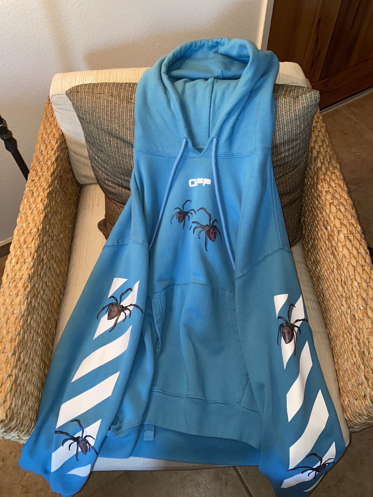 Off white discount spider arrows hoodie