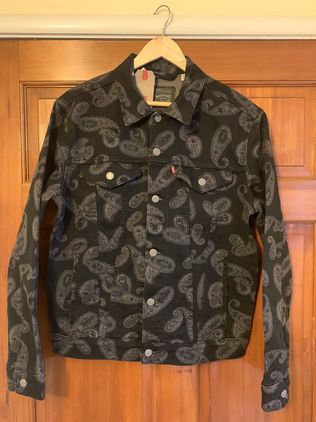 Levi's × Levi's Vintage Clothing *RARE* Brand New Levi’s Black Paisley Denim Jacket -S/M/L Size US M / EU 48-50 / 2 - 1 Thumbnail