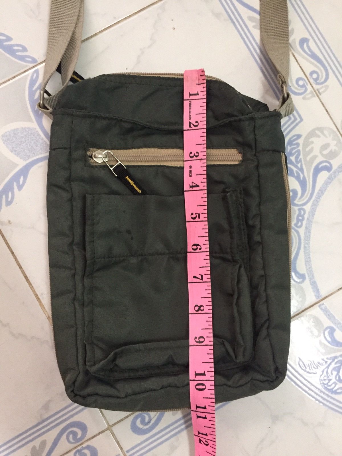 Other Army Green Sling Bag Size ONE SIZE - 8 Thumbnail