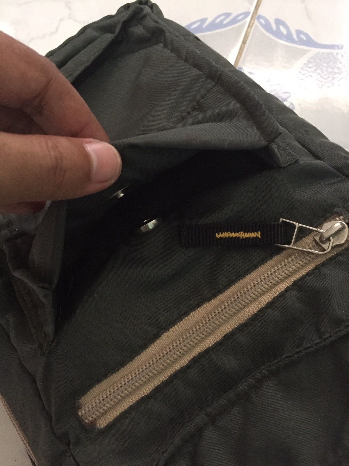 Other Army Green Sling Bag Size ONE SIZE - 5 Thumbnail