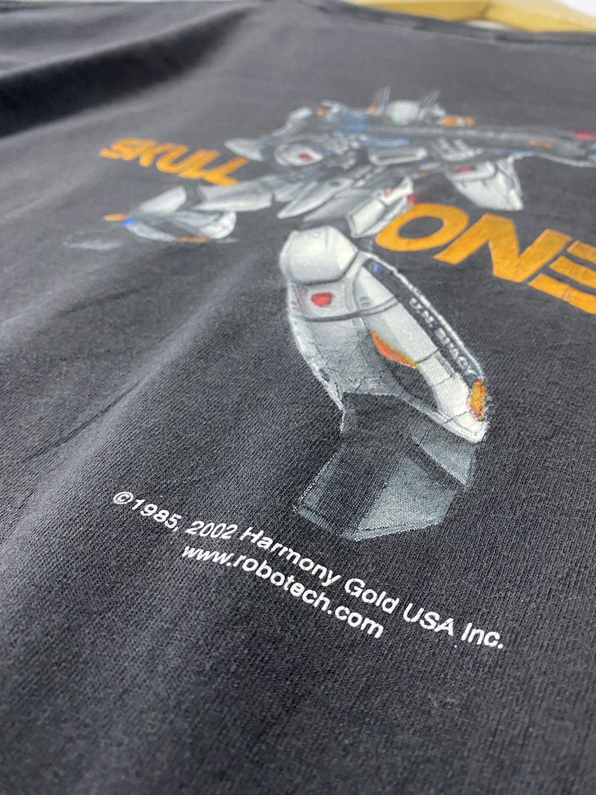 Japanese Brand vintage 2002 robotech skull one japanese rare anime t-shirts Size US XL / EU 56 / 4 - 5 Thumbnail