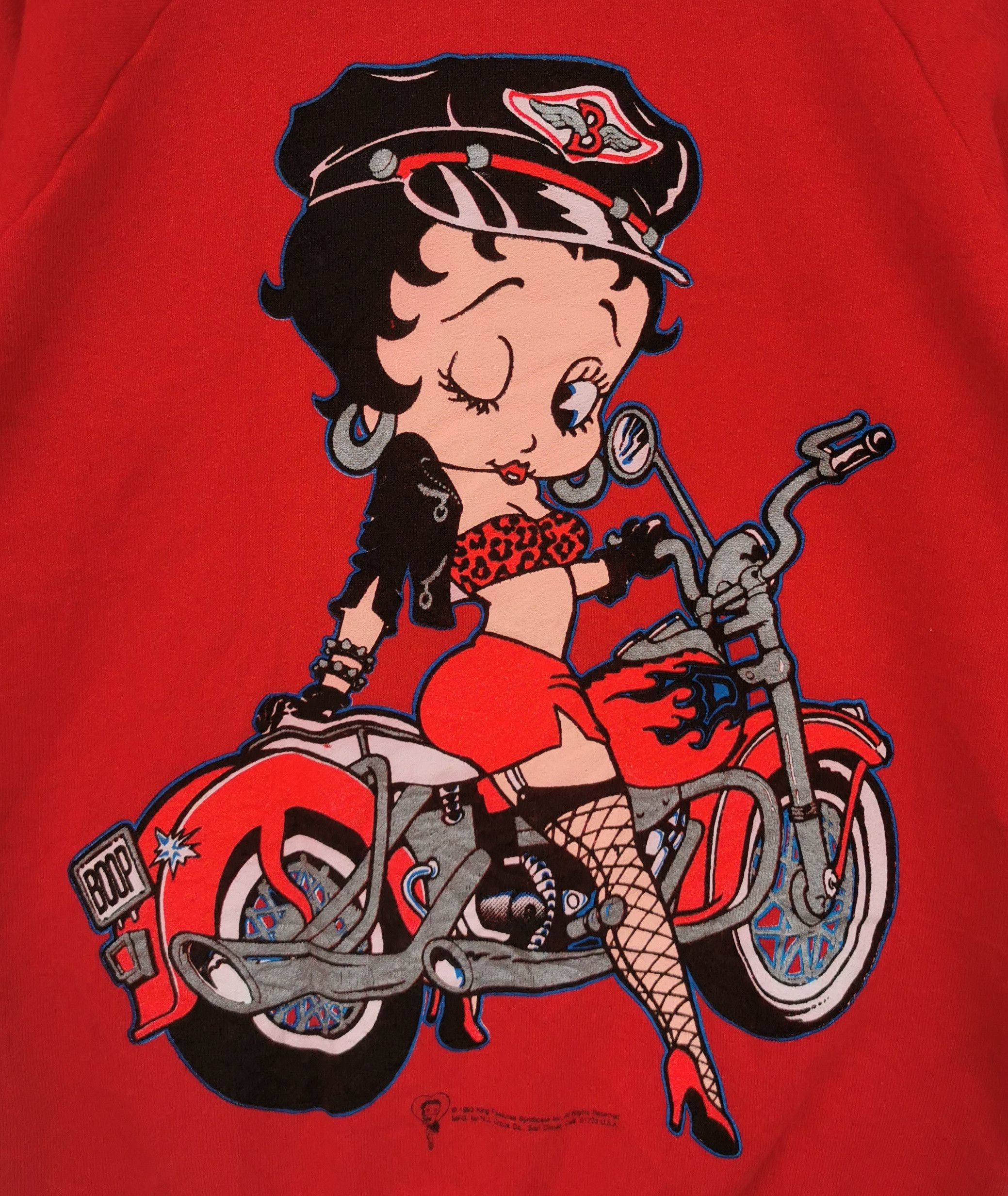 Cartoon Network × Fruit Of The Loom × Vintage Betty's Boop x