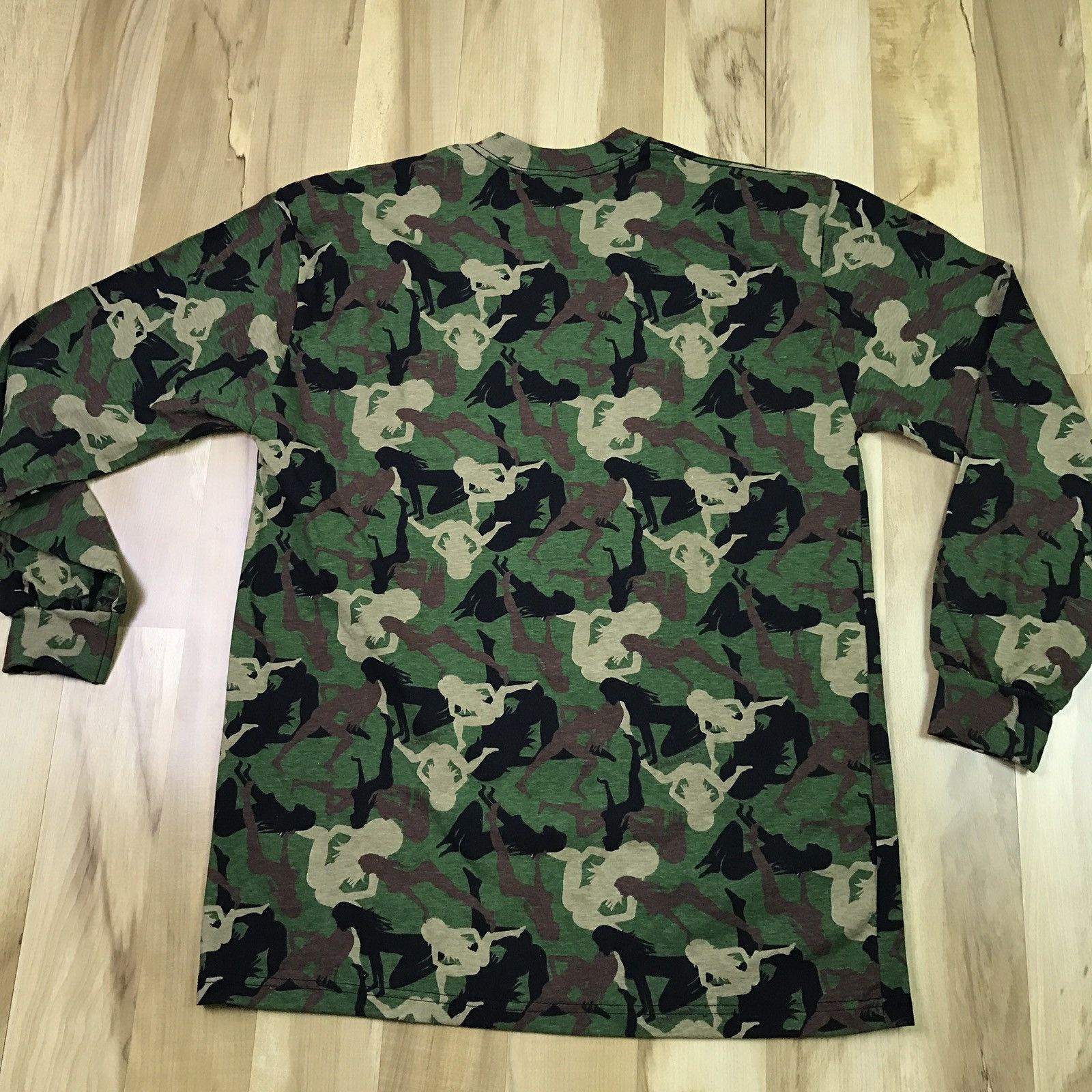 Vintage $10 SALE VTG Camo Naked Girl Print Long Sleeve Tee (E11) | Grailed