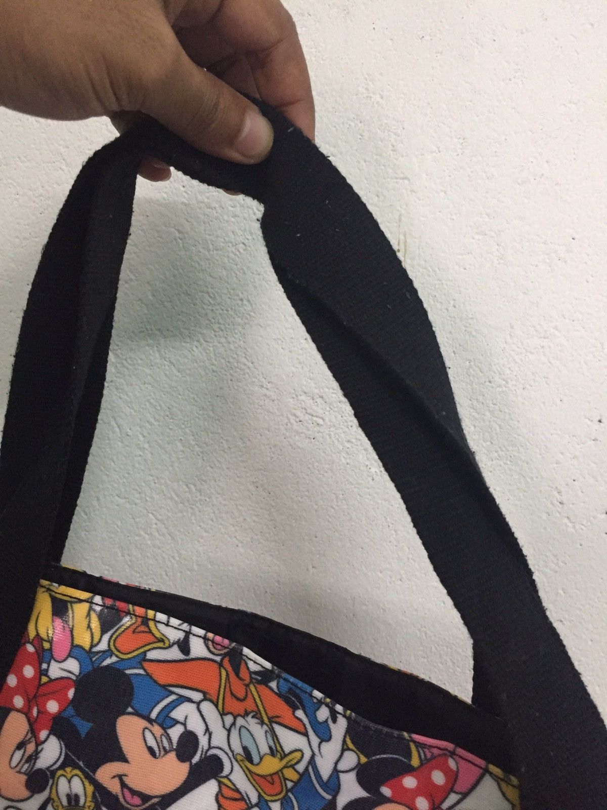 Disney × Mickey Mouse Tokyo Disney Resort Full Print Mickey & Friends Tote Size ONE SIZE - 7 Thumbnail