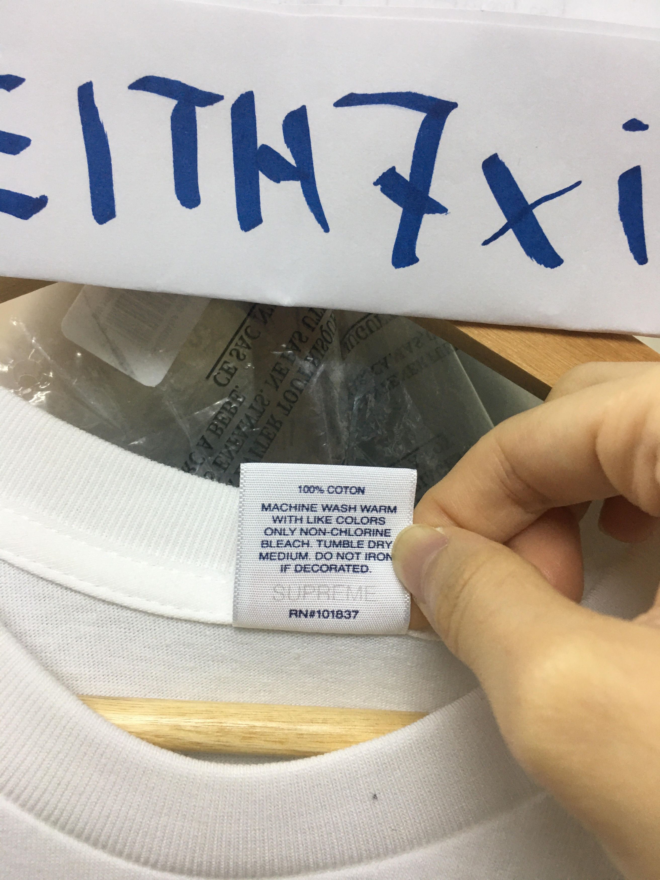 Supreme Supreme Bandana Box Logo Tee Size US XL / EU 56 / 4 - 3 Thumbnail
