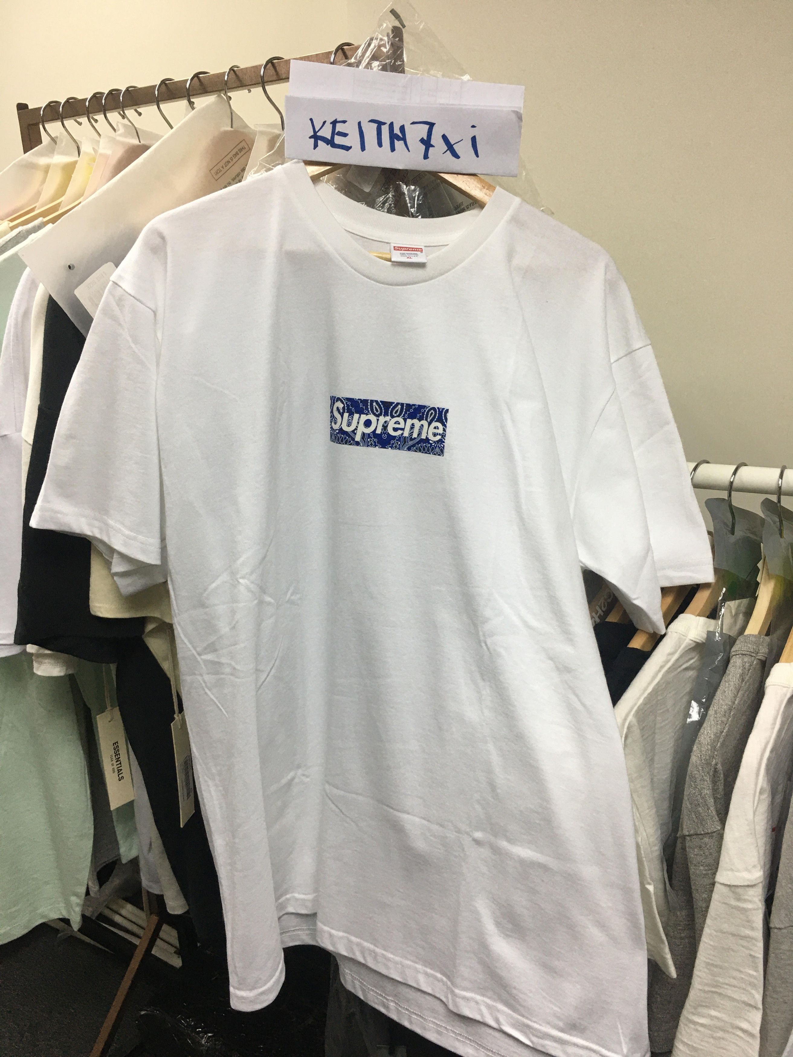 Supreme Supreme Bandana Box Logo Tee Size US XL / EU 56 / 4 - 5 Thumbnail