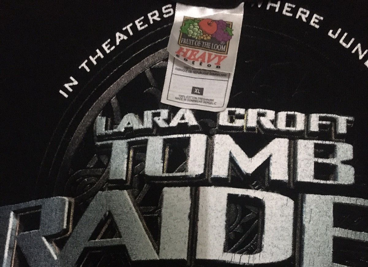 Vintage Vtg Movie Tomb Raider Lara Croft Angelina Jolie T-shirt 2001 Size US XL / EU 56 / 4 - 6 Thumbnail