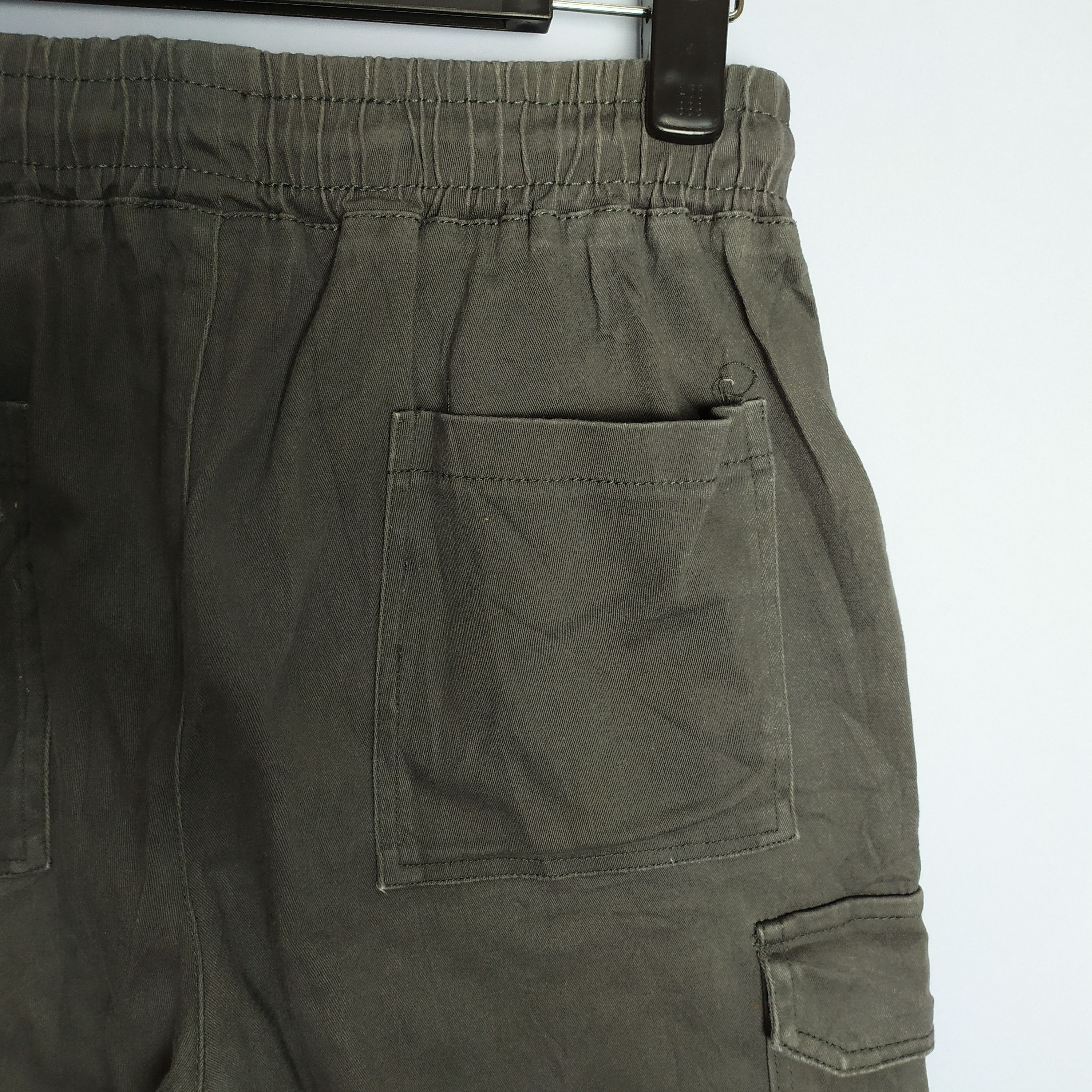 Japanese Brand Japanese brand spring waist Cargo Pants Waist 26/27 Size US 26 / EU 42 - 12 Thumbnail
