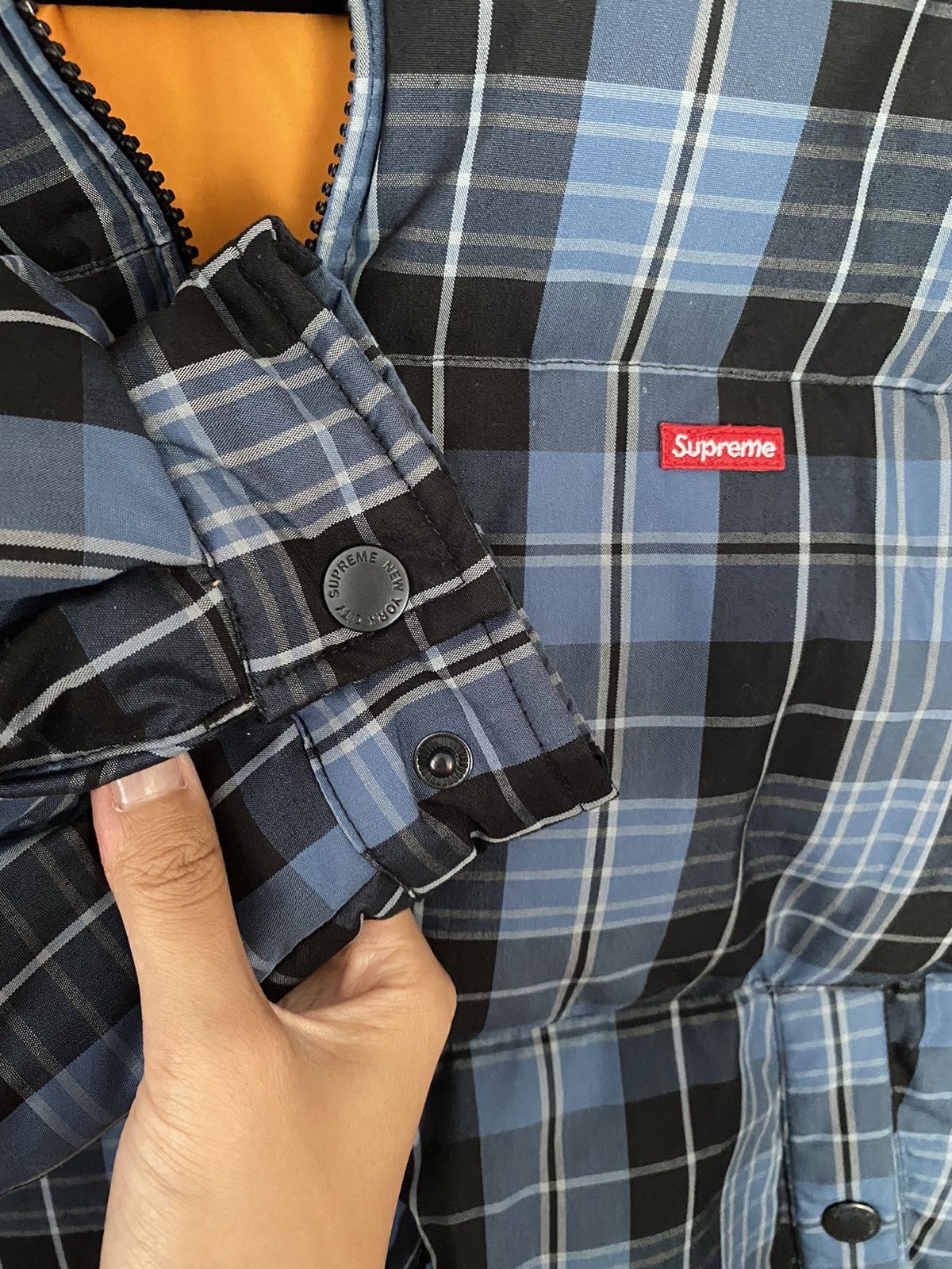 ジャケット・アウター Supreme Leather Collar Puffy Jacket L Supreme Leather Collar Puffy Jacket (FW19) - $268