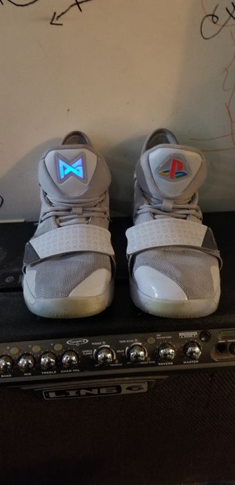 pg playstation grey