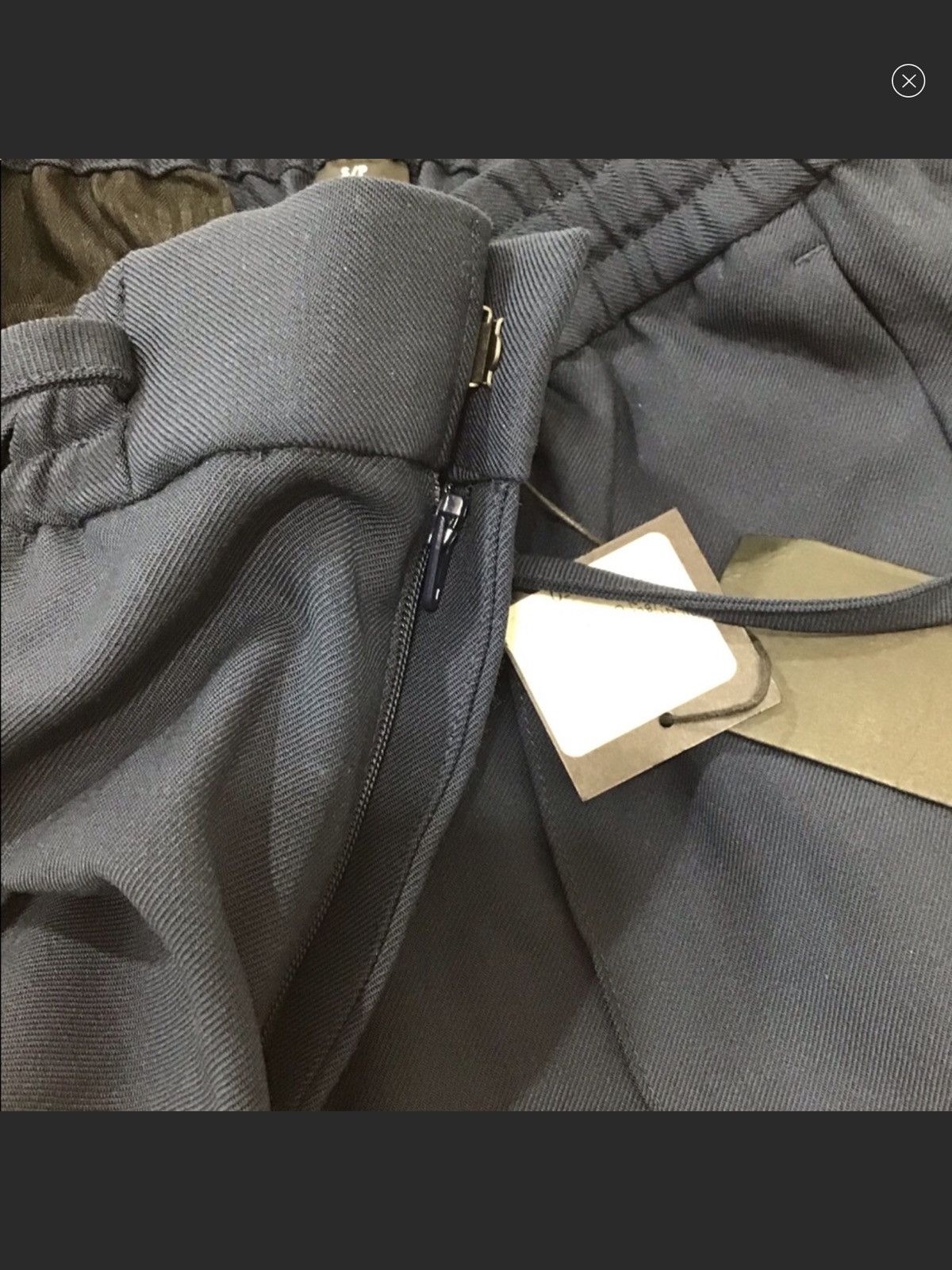 Club Monaco Club Monaco Trim Fit Pintuck Pants Size Small Size US 27 - 8 Thumbnail
