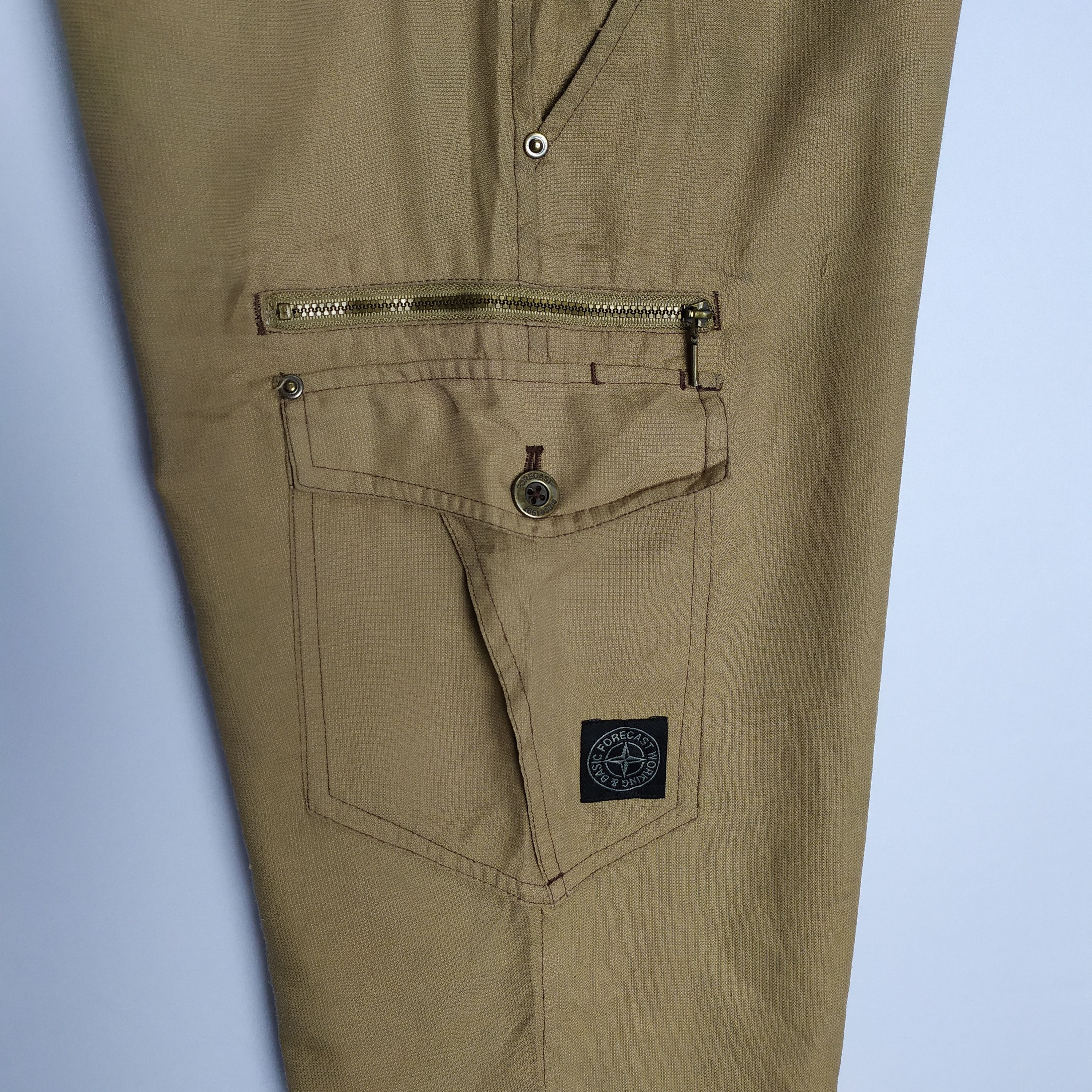 Japanese Brand Forecast Cropped Cargo Pants Utility Pant Size US 30 / EU 46 - 15 Thumbnail