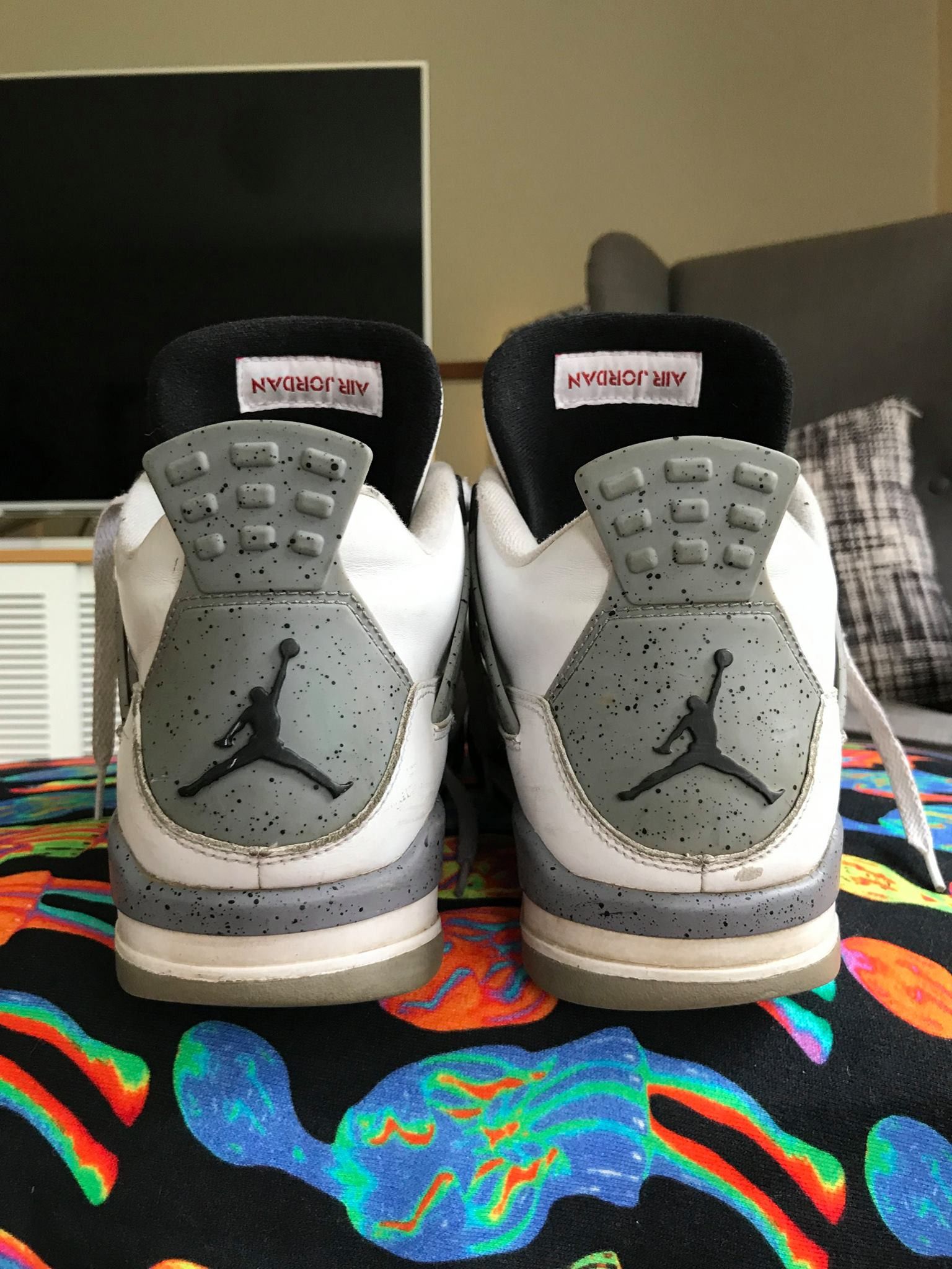 Jordan Brand AIR JORDAN 4 WHITE CEMENTS SZ 11 Size US 11 / EU 44 - 6 Thumbnail