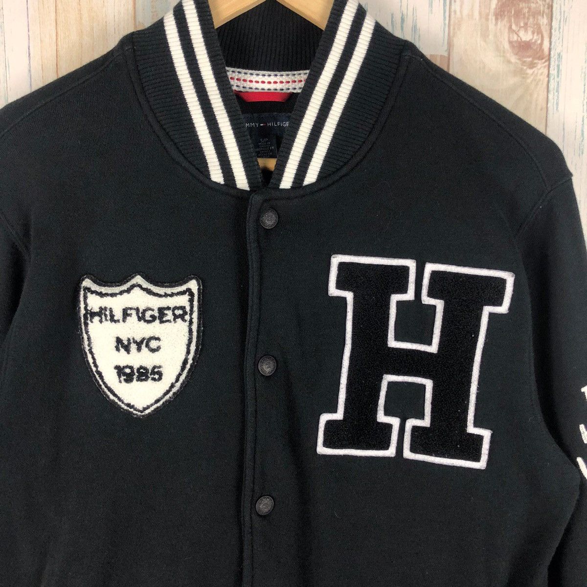 Tommy Hilfiger Vintage Tommy Hilfiger New York Varsity Jacket Size US S / EU 44-46 / 1 - 4 Thumbnail