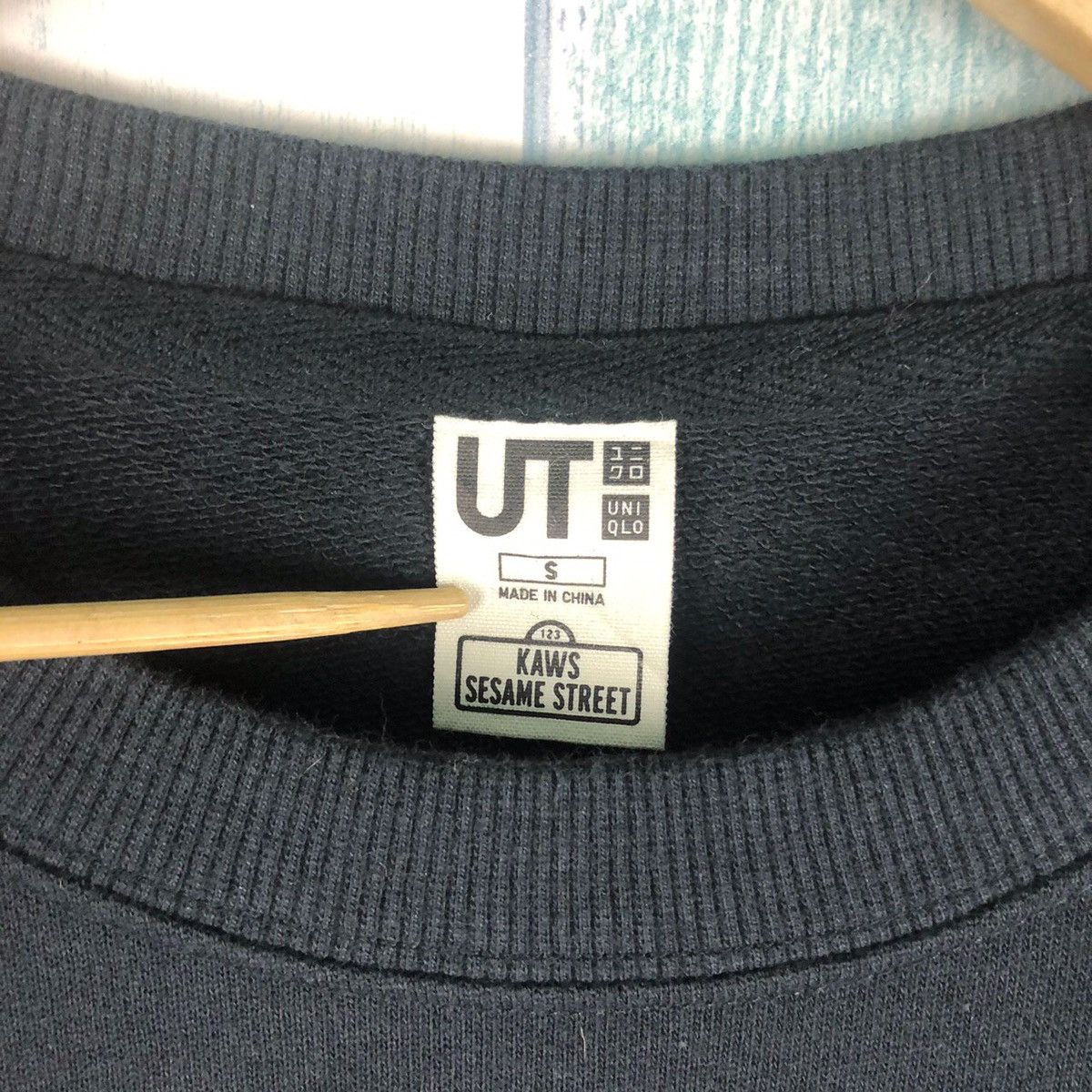 Kaws × Uniqlo Uniqlo X Kaws Sweatshirt Big Logo Size US S / EU 44-46 / 1 - 4 Thumbnail