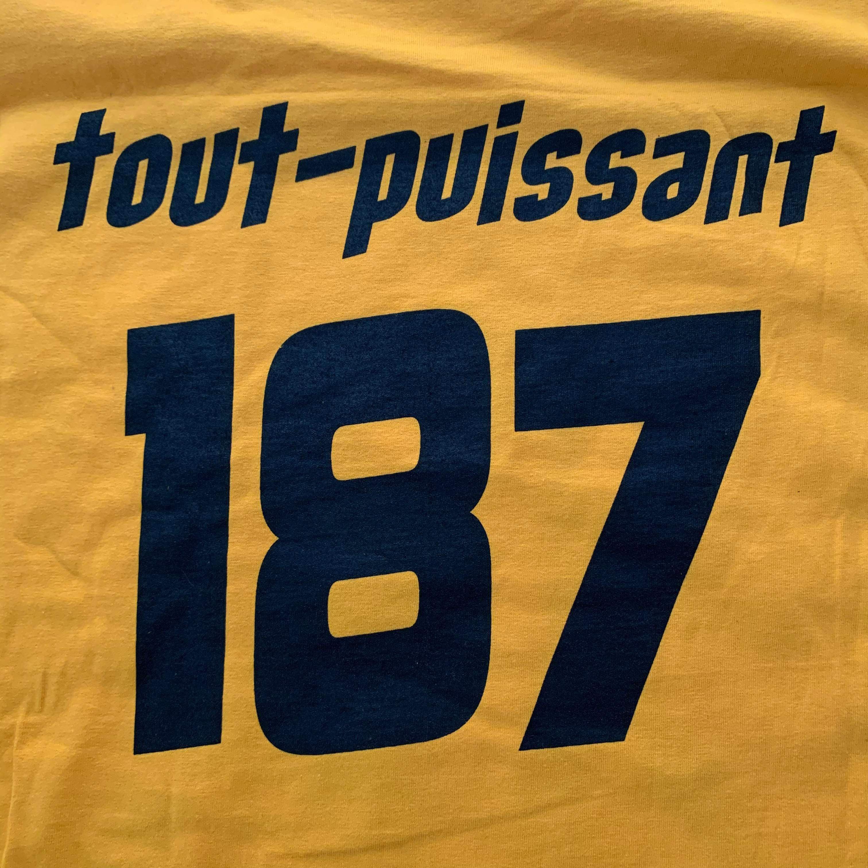 Champion Pray for Paris Crewneck Pelayo Large Yellow Brand New Size US L / EU 52-54 / 3 - 4 Thumbnail