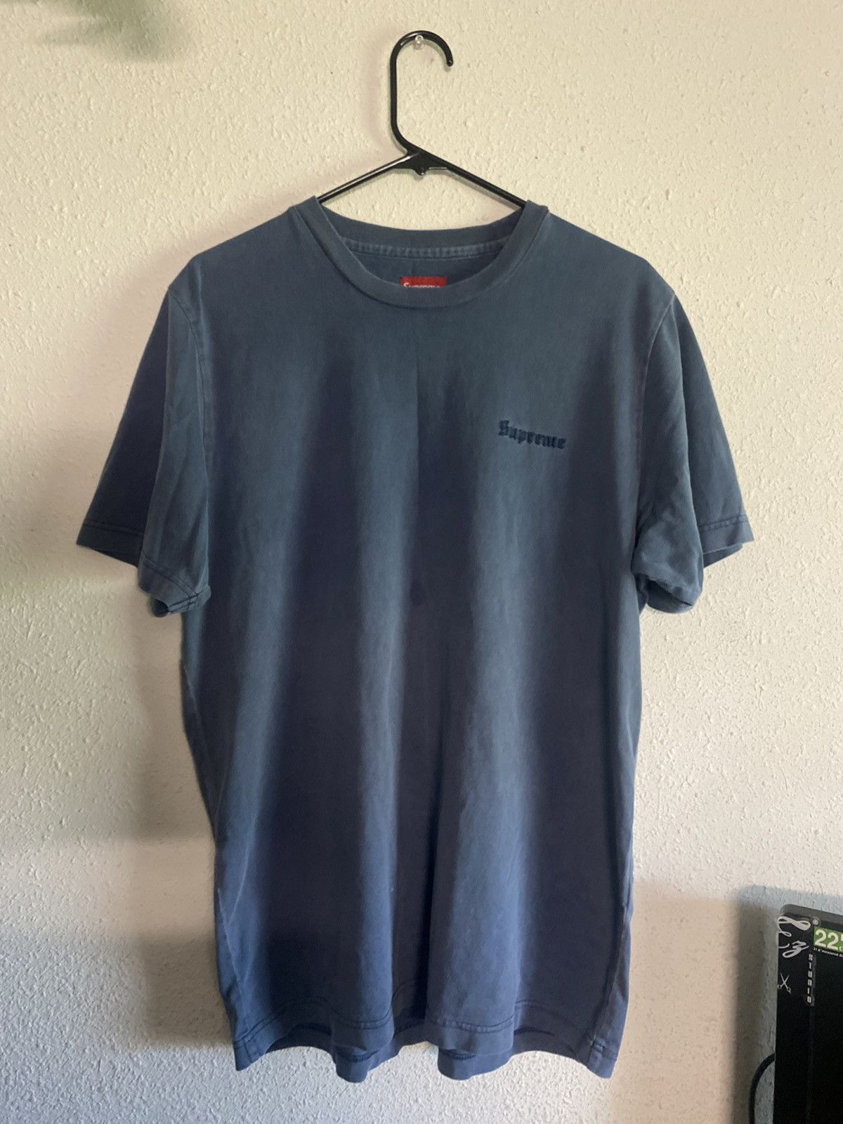 Supreme Supreme Overdyed Gothic Embroidered Tee Size US L / EU 52-54 / 3 - 1 Thumbnail