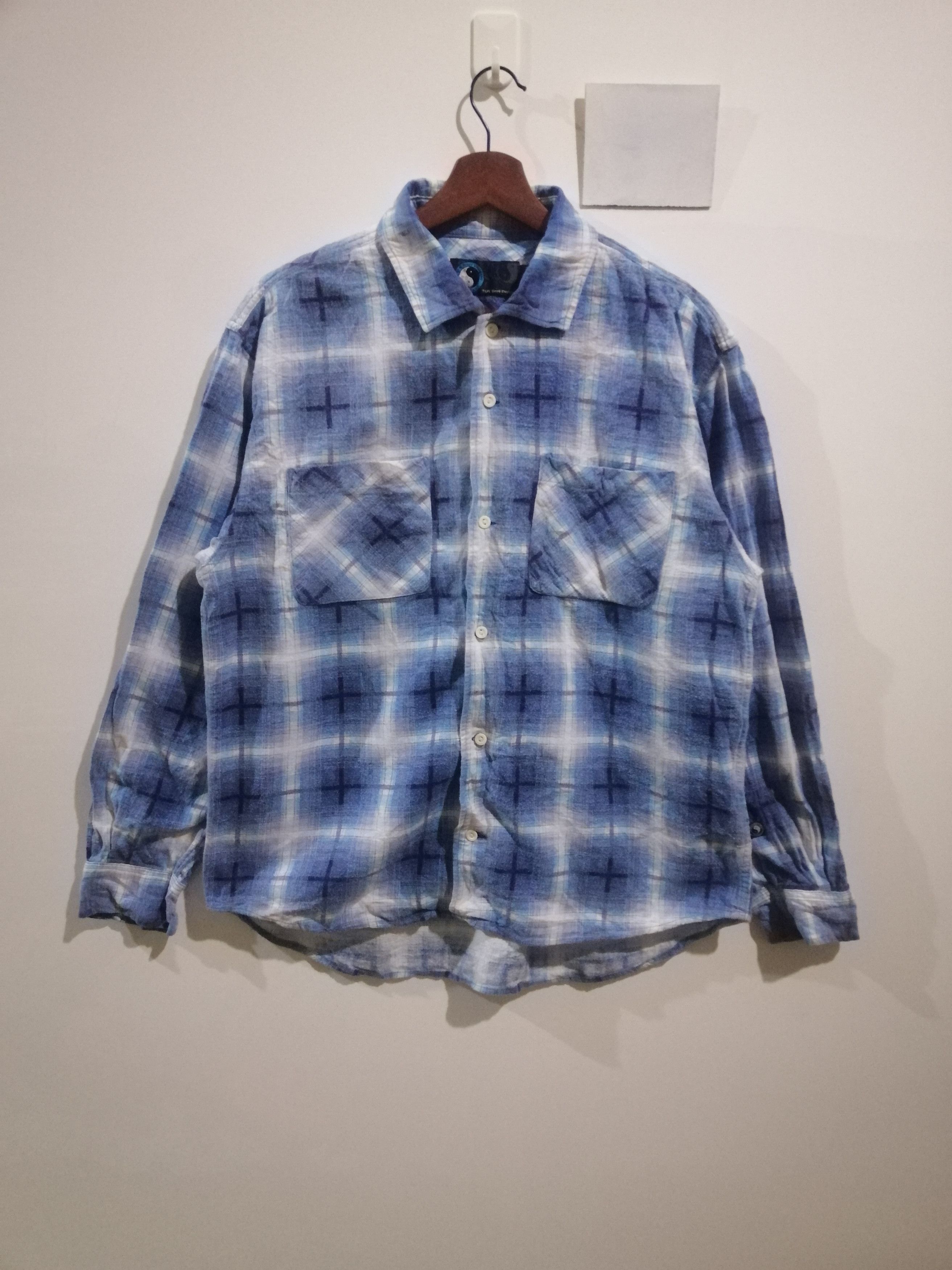 T&c surf design hawaii button up long sleeve shirt size L